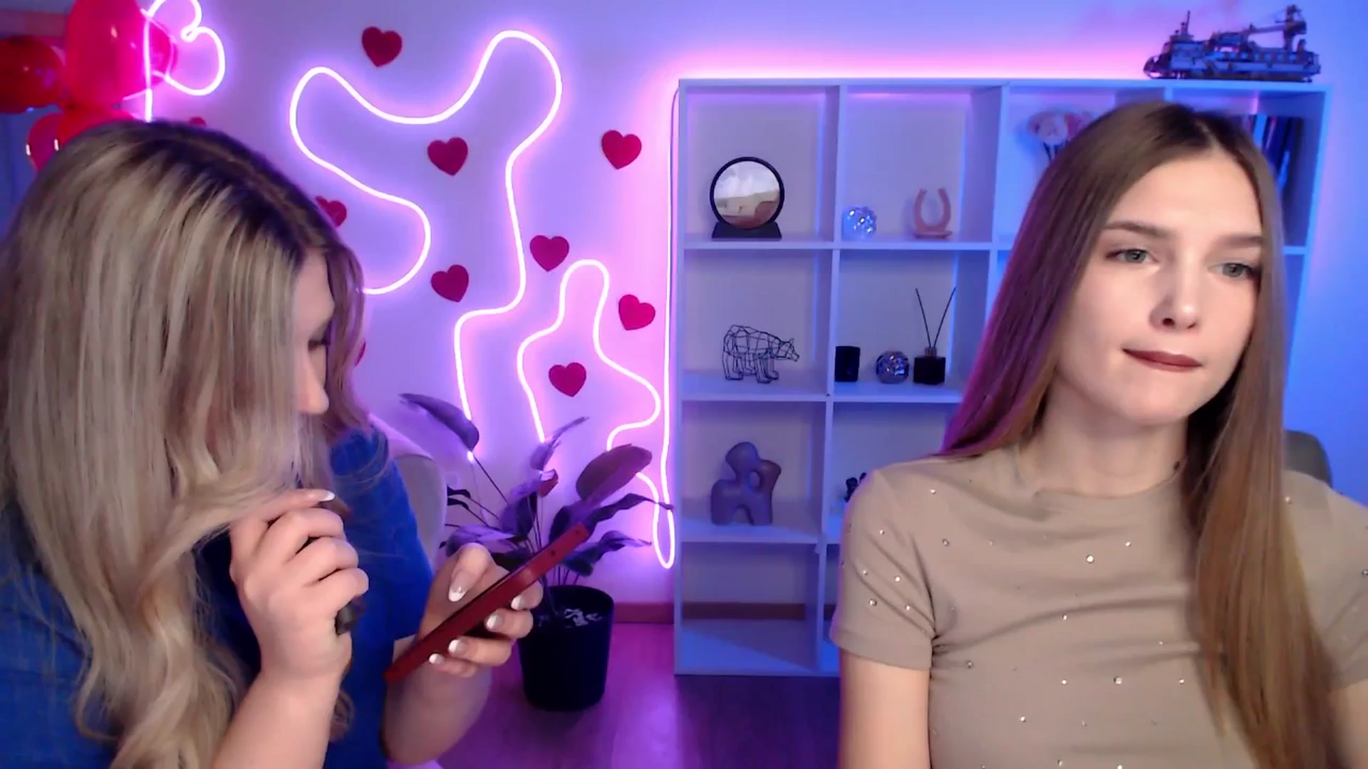 Gallery image thumbnail from Bless_Ass's myfreecams stream on, 02/12/2026, 11:13 image 17 of 20