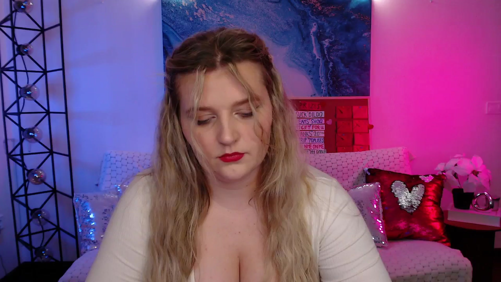 Gallery image thumbnail from Bless_Ass's myfreecams stream on, 02/15/2026, 17:27 image 14 of 20