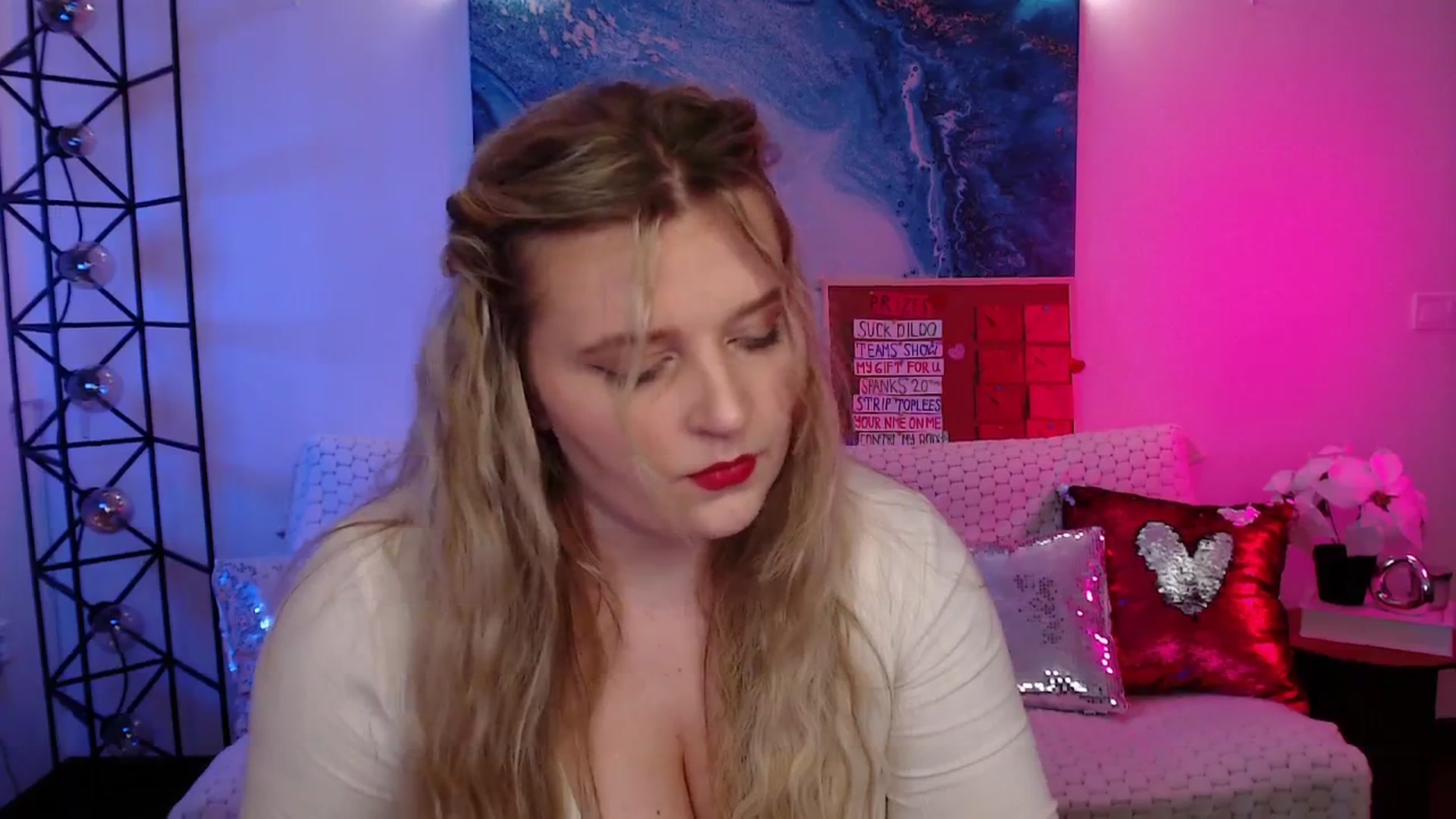 Gallery image thumbnail from Bless_Ass's myfreecams stream on, 02/15/2026, 17:27 image 12 of 20
