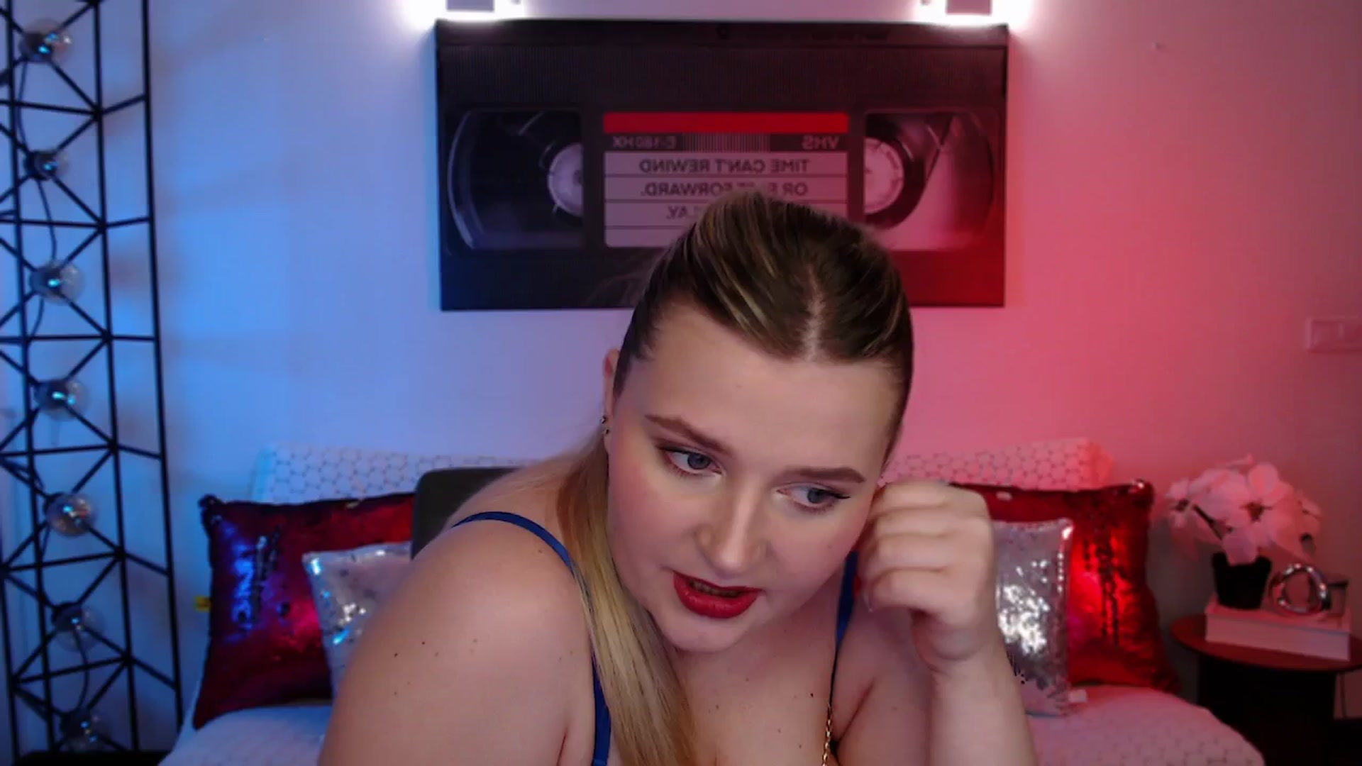 Gallery image thumbnail from Bless_Ass's myfreecams stream on, 02/25/2026, 12:38 image 11 of 20