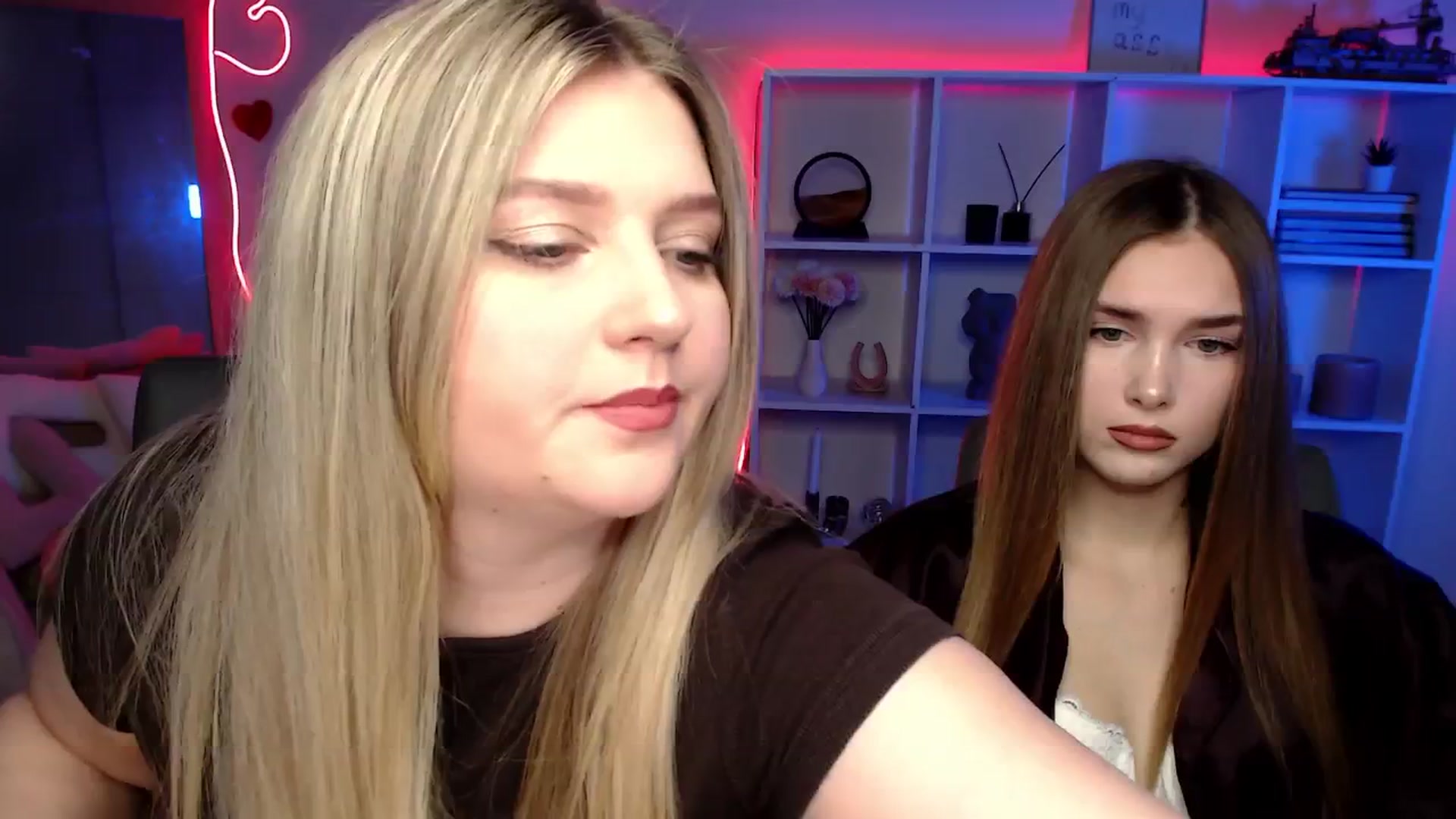 Gallery image thumbnail from Bless_Ass's myfreecams stream on, 03/04/2026, 11:11 image 11 of 20