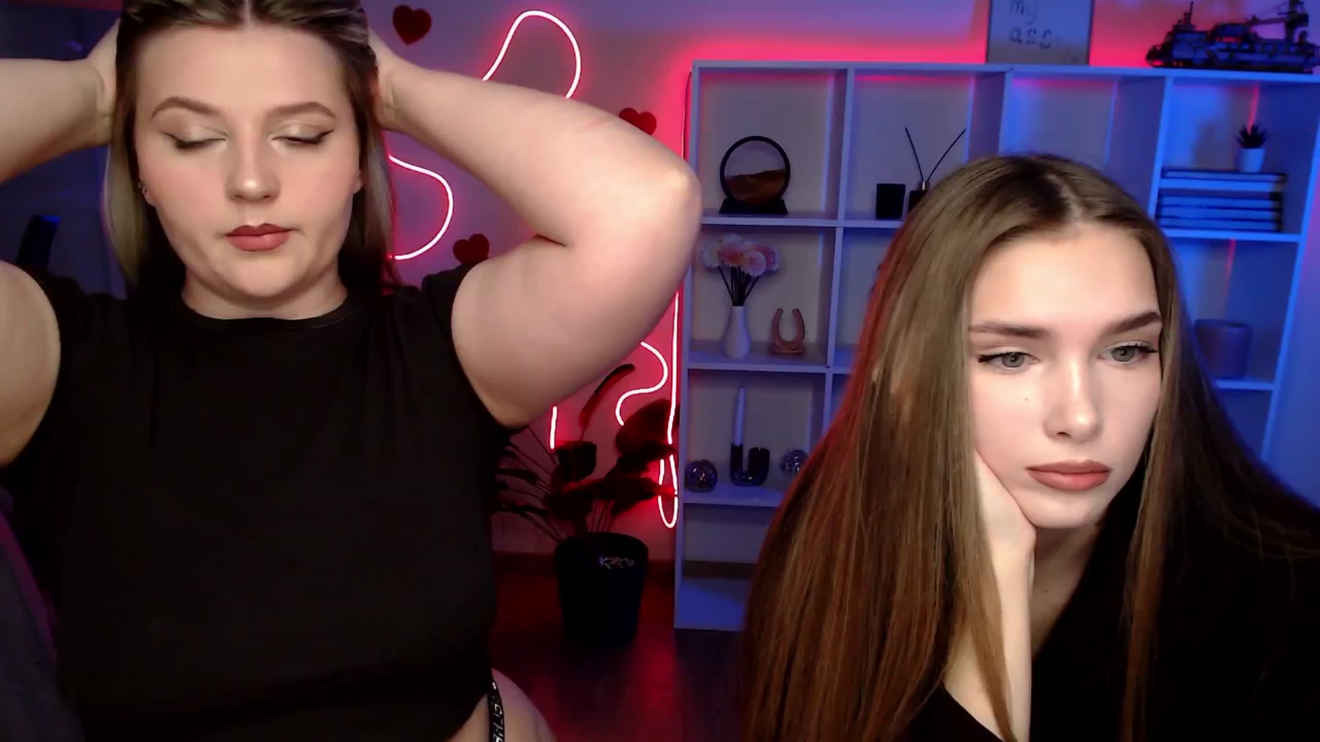 Gallery image thumbnail from Bless_Ass's myfreecams stream on, 03/04/2026, 12:10 image 7 of 20