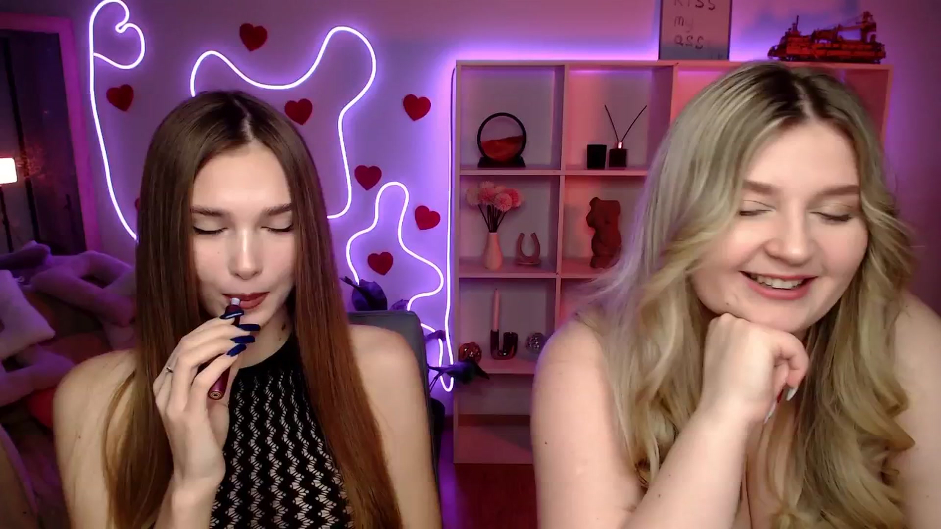 Gallery image thumbnail from Bless_Ass's myfreecams stream on, 03/06/2026, 11:08 image 15 of 20