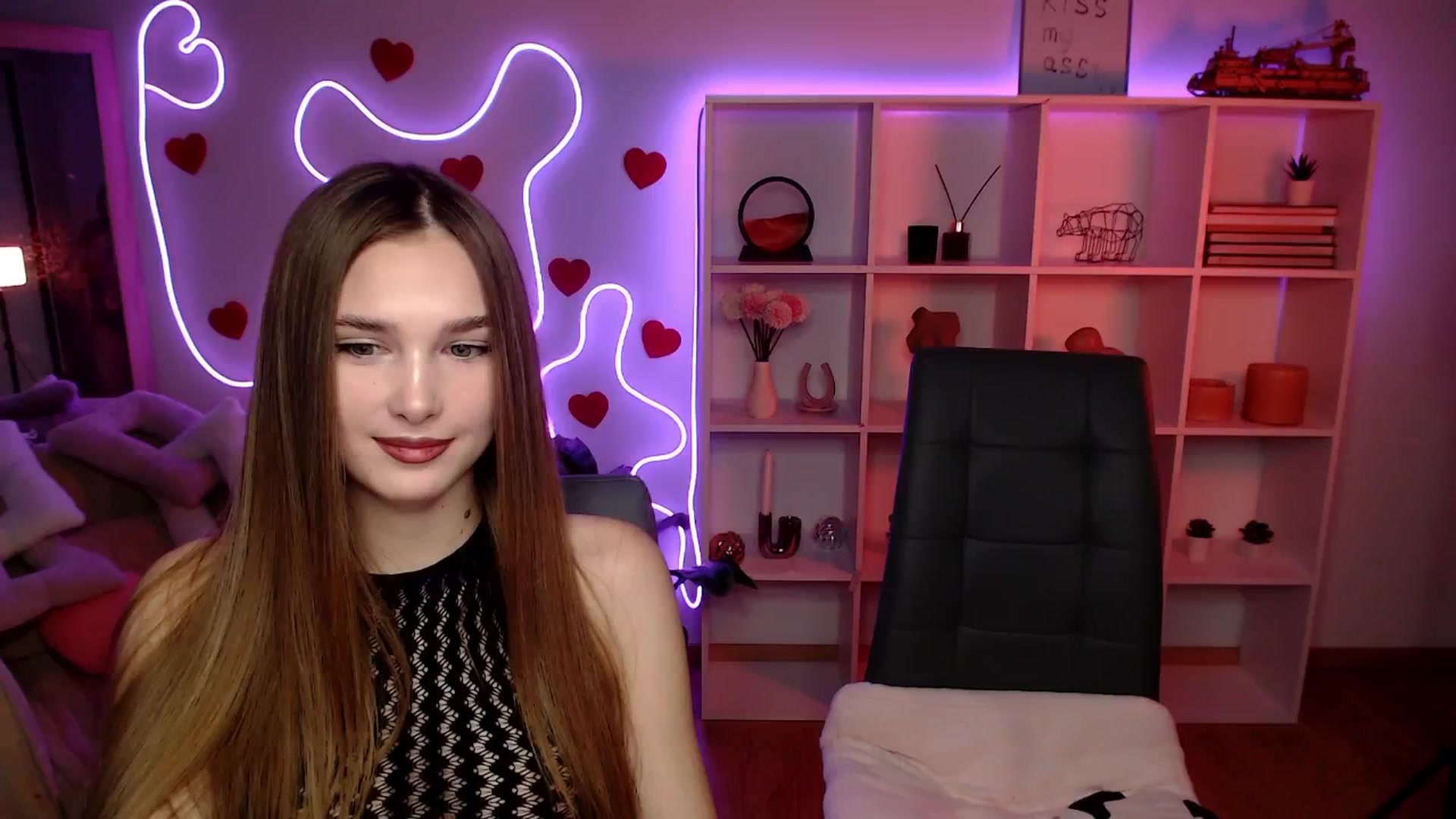 Gallery image thumbnail from Bless_Ass's myfreecams stream on, 03/06/2026, 11:08 image 10 of 20