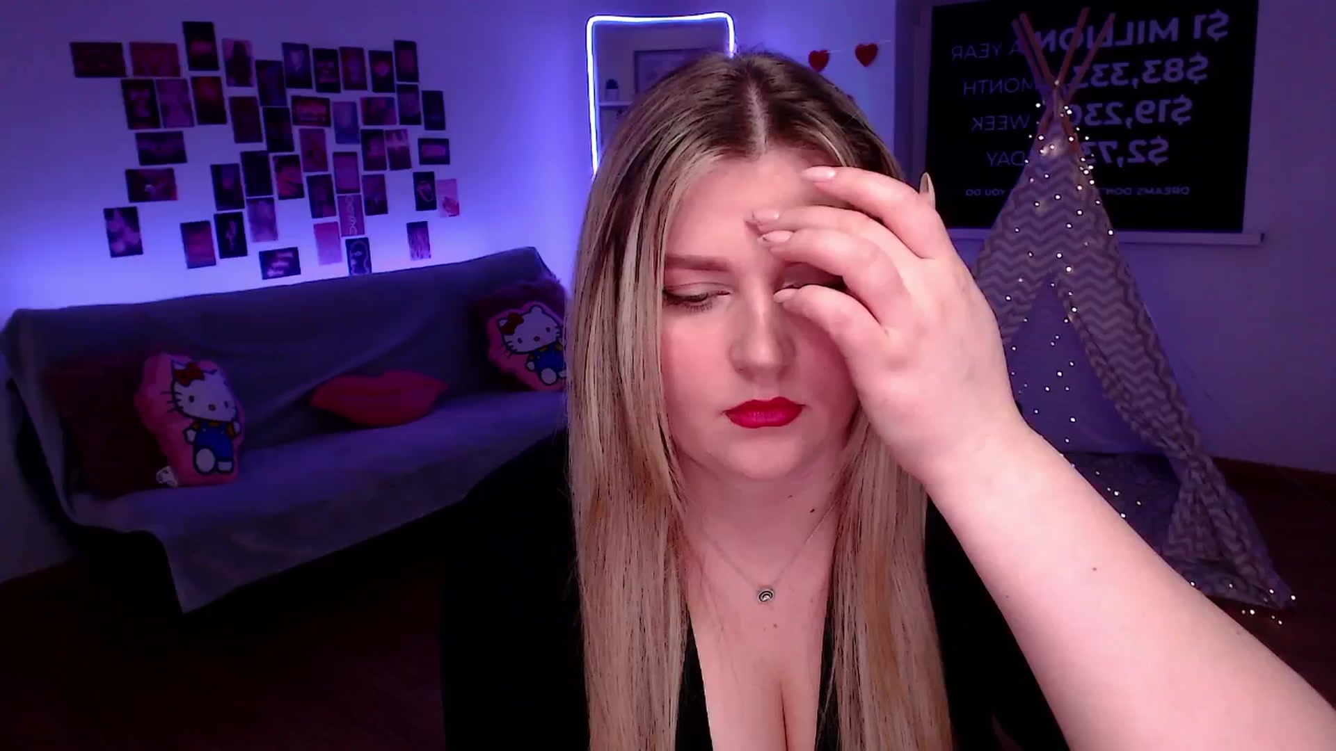 Gallery image thumbnail from Bless_Ass's myfreecams stream on, 03/12/2026, 12:37 image 12 of 20