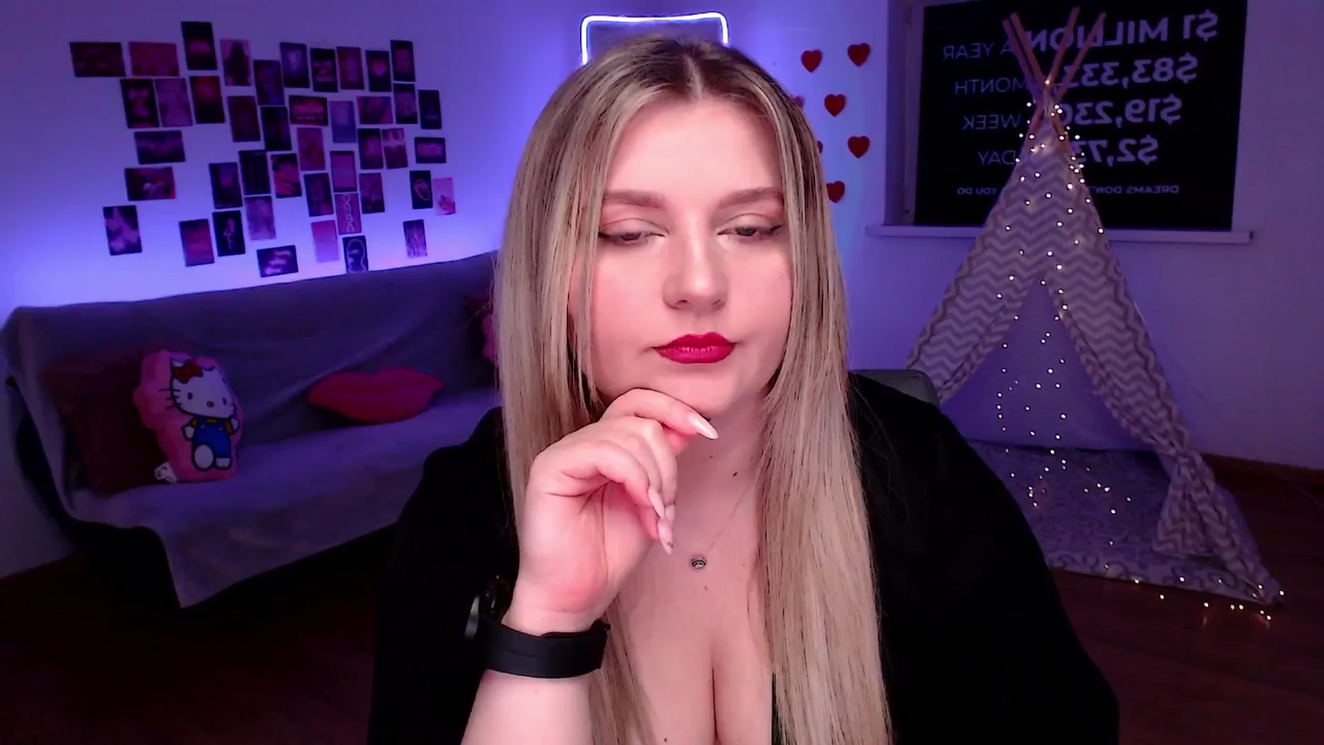 Gallery image thumbnail from Bless_Ass's myfreecams stream on, 03/12/2026, 12:37 image 9 of 20