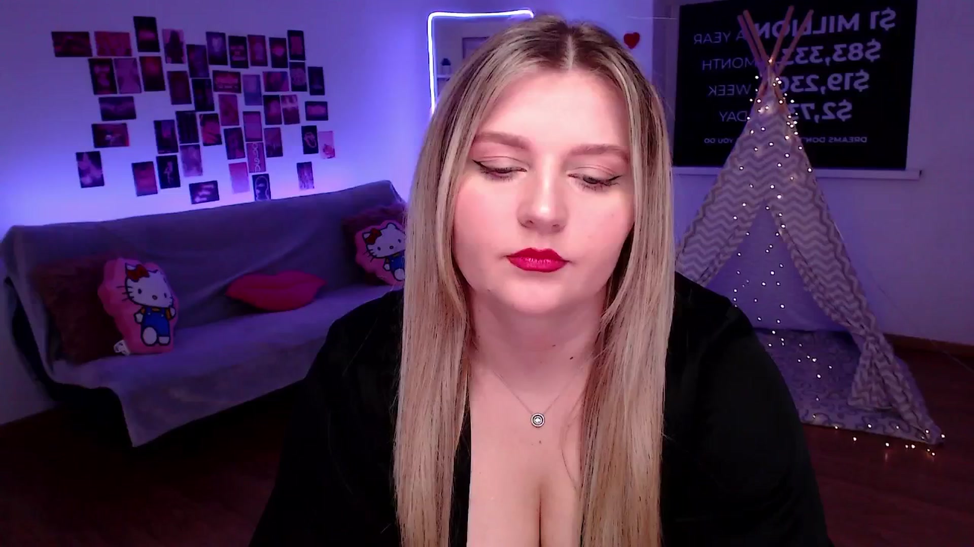 Gallery image thumbnail from Bless_Ass's myfreecams stream on, 03/12/2026, 12:37 image 7 of 20