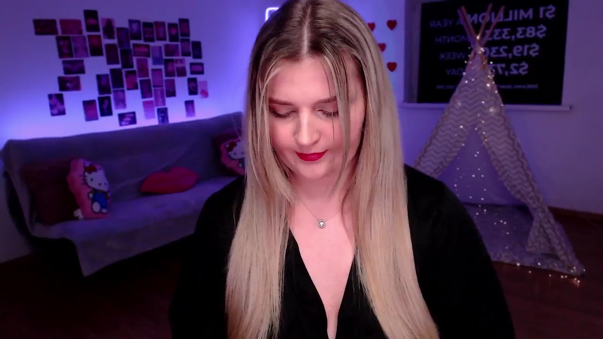 Gallery image thumbnail from Bless_Ass's myfreecams stream on, 03/12/2026, 17:31 image 15 of 20