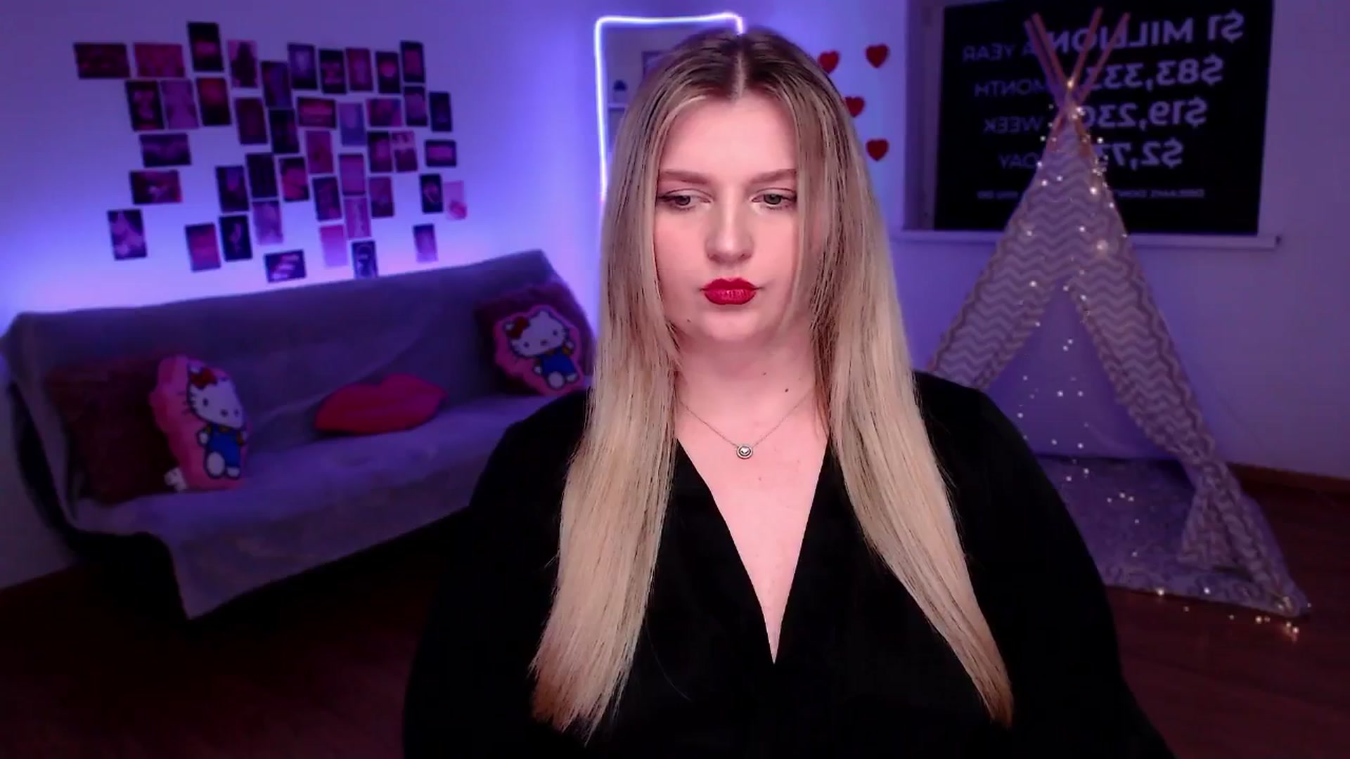 Gallery image thumbnail from Bless_Ass's myfreecams stream on, 03/12/2026, 17:31 image 16 of 20
