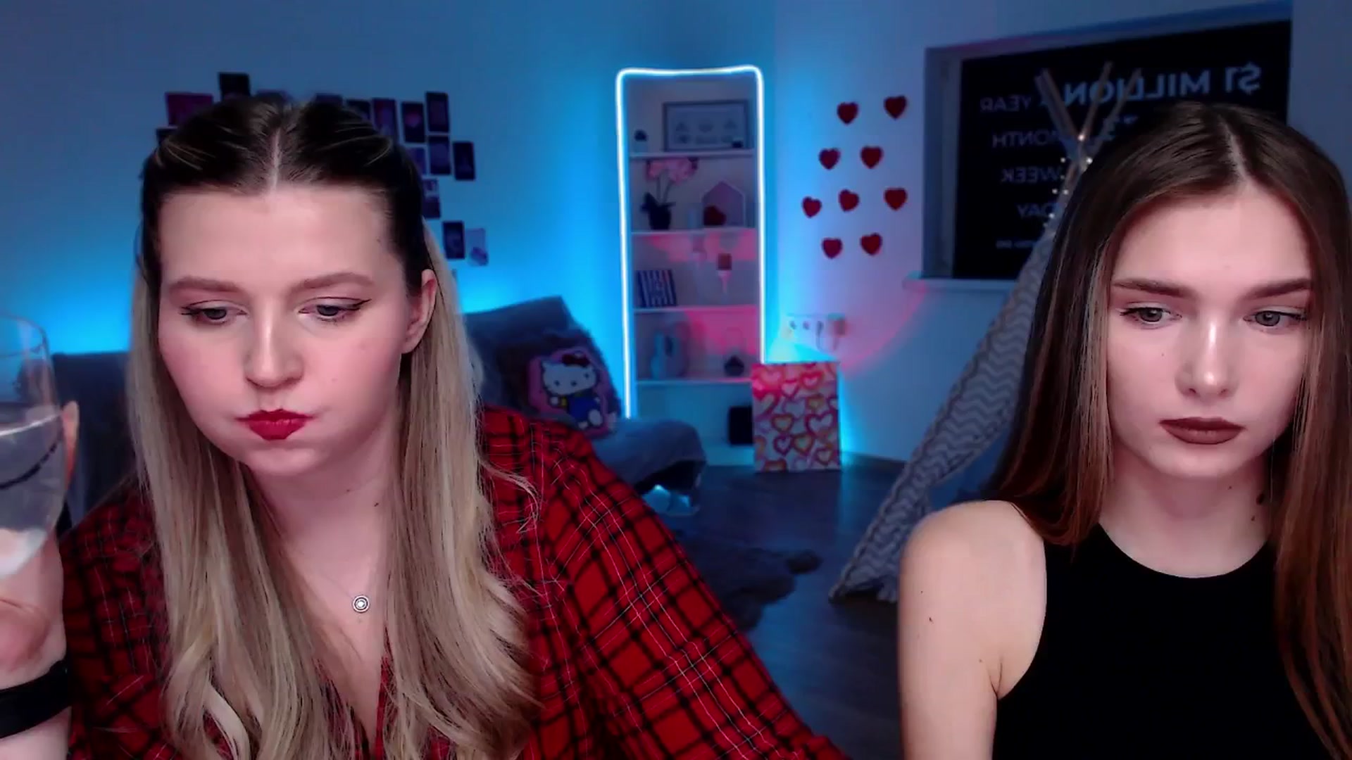 Gallery image thumbnail from Bless_Ass's myfreecams stream on, 03/17/2026, 12:53 image 15 of 20