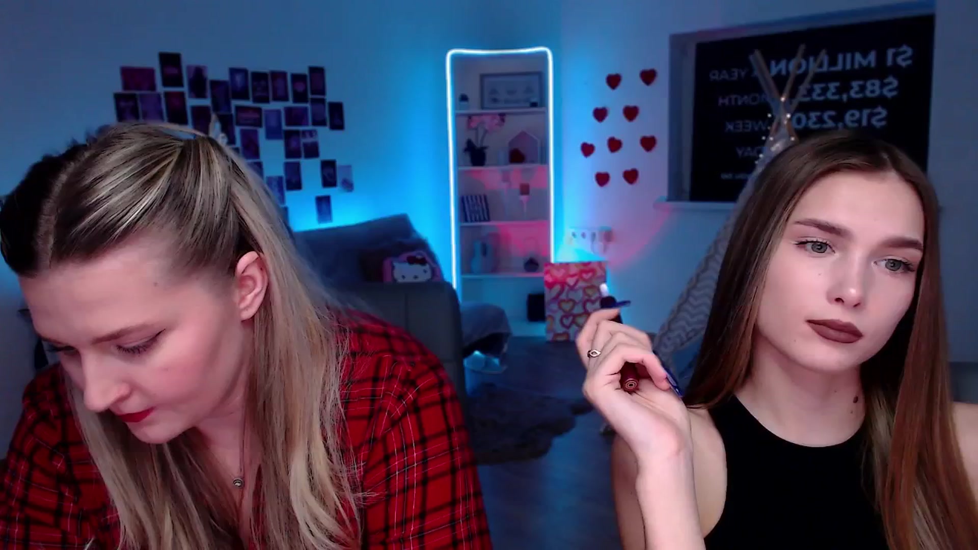 Gallery image thumbnail from Bless_Ass's myfreecams stream on, 03/17/2026, 14:42 image 15 of 20
