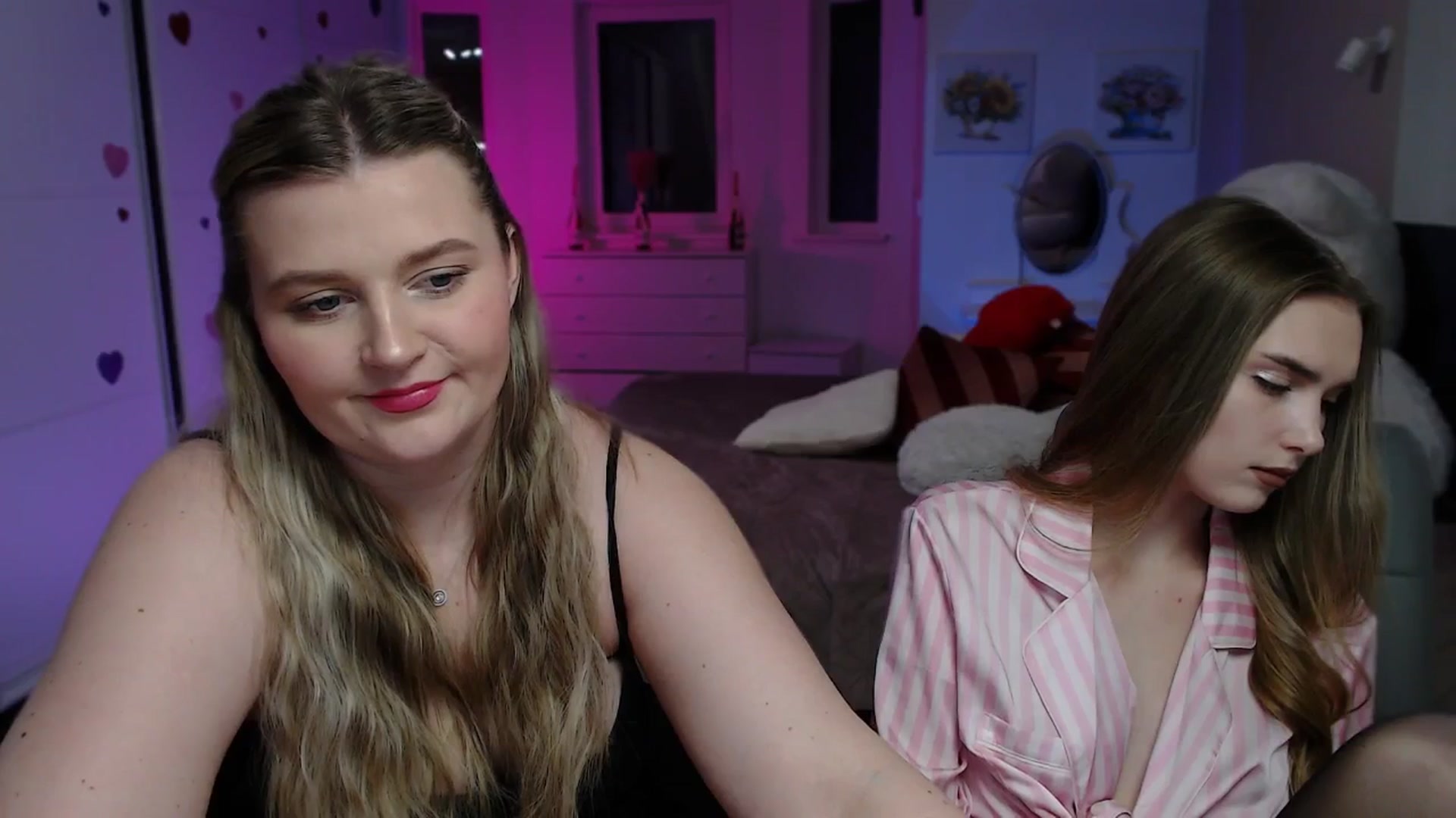 Gallery image thumbnail from Bless_Ass's myfreecams stream on, 03/18/2026, 17:06 image 16 of 20
