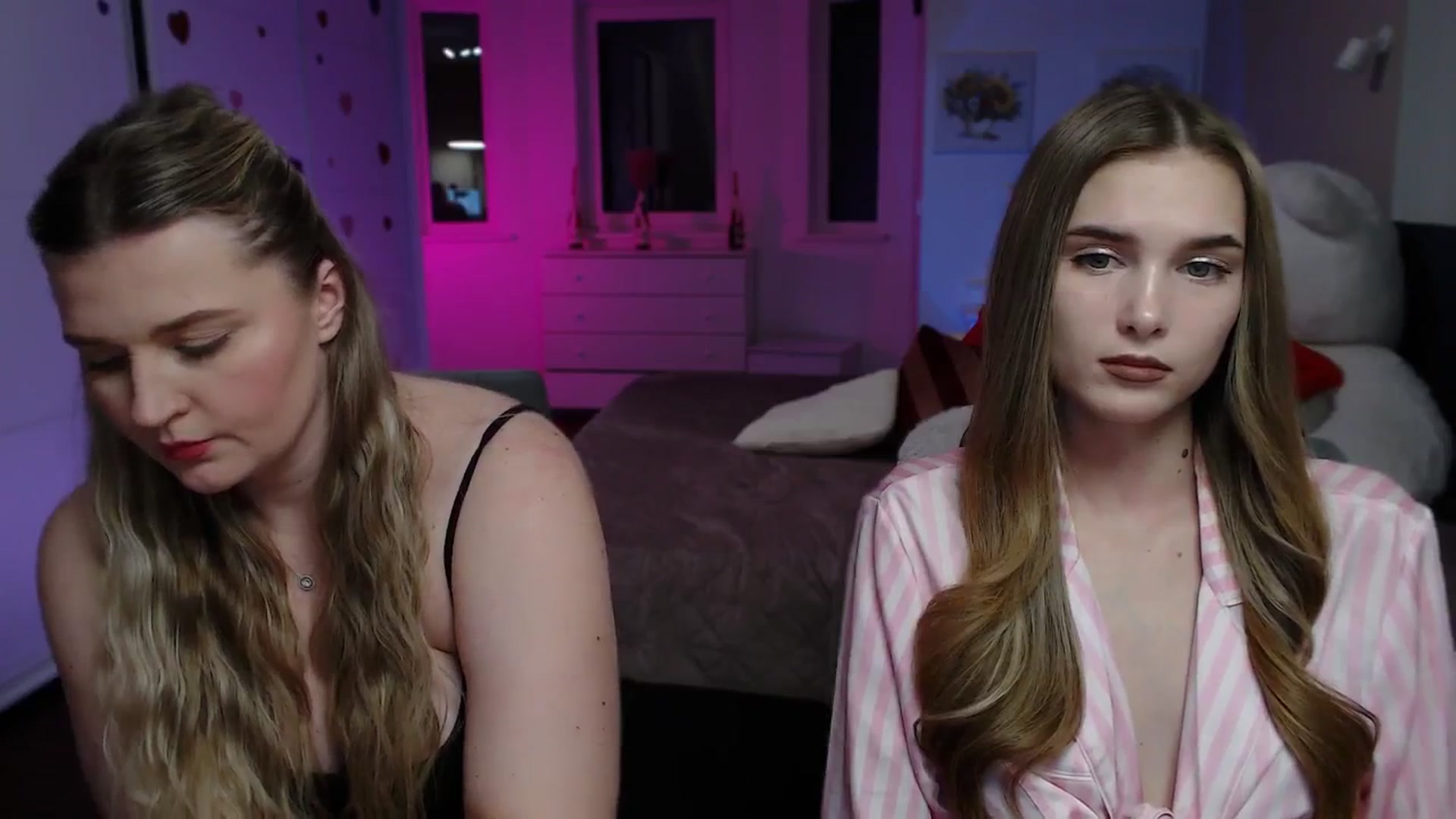 Gallery image thumbnail from Bless_Ass's myfreecams stream on, 03/18/2026, 17:06 image 17 of 20
