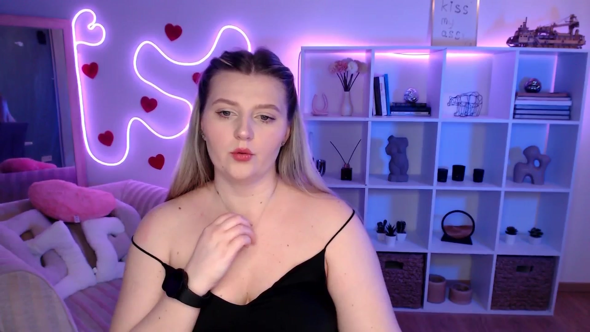 Gallery image thumbnail from Bless_Ass's myfreecams stream on, 03/21/2026, 14:46 image 2 of 20