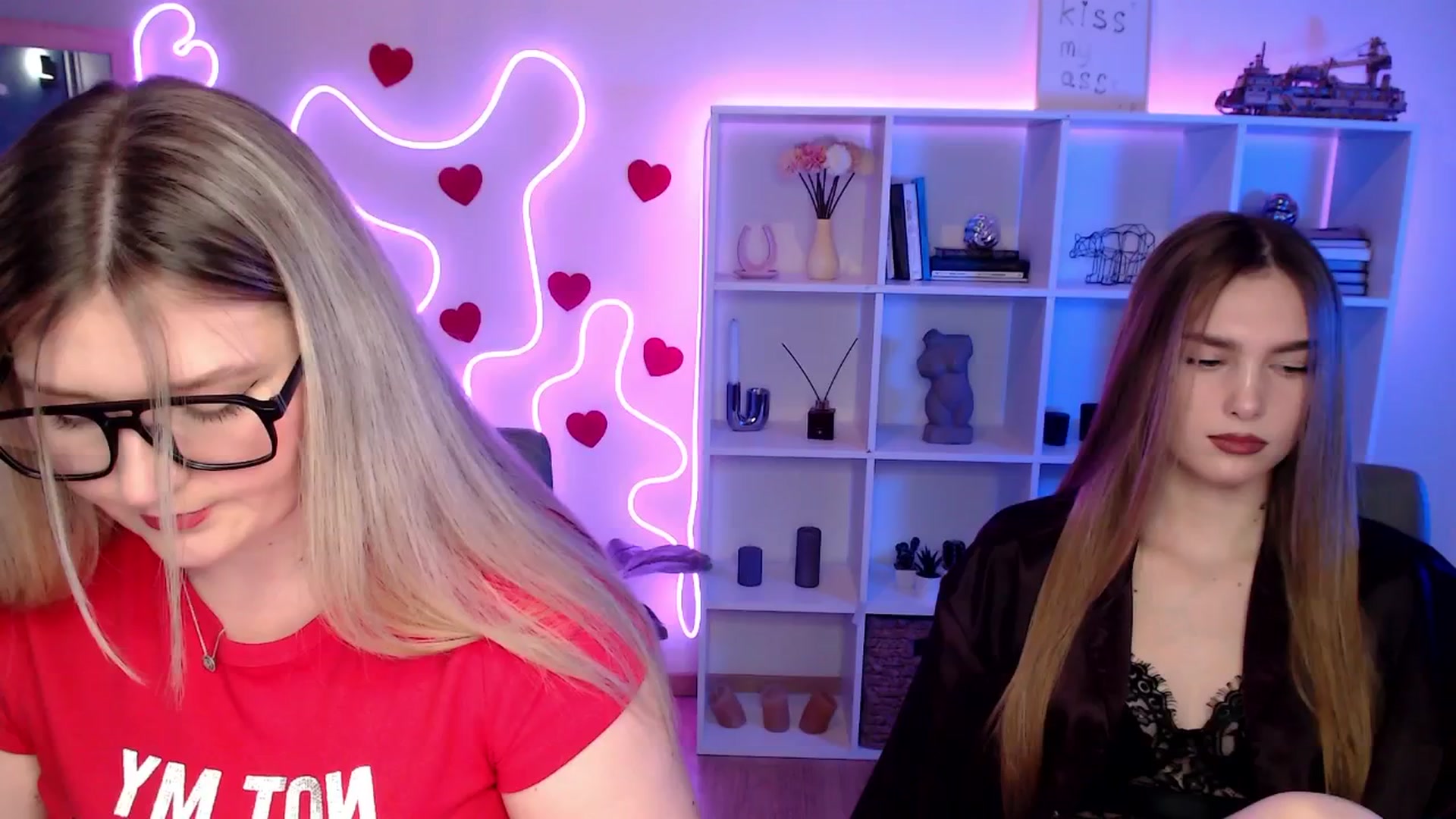 Gallery image thumbnail from Bless_Ass's myfreecams stream on, 03/25/2026, 12:32 image 17 of 20