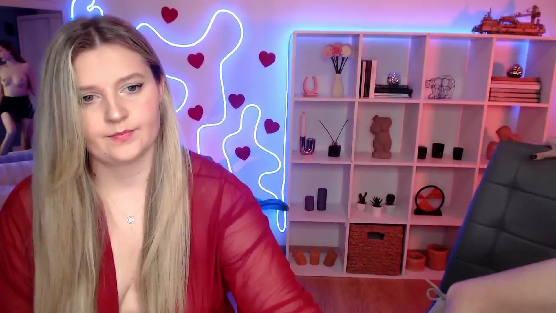 Gallery image thumbnail from Bless_Ass's myfreecams stream on, 03/29/2026, 11:19 image 16 of 20