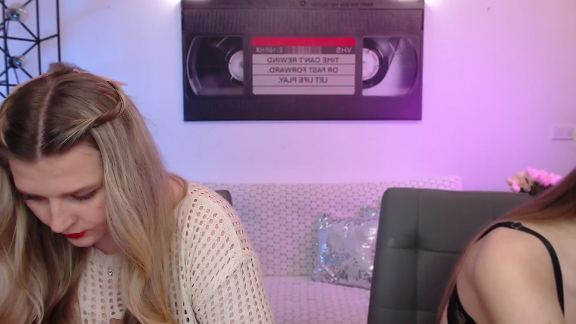 Gallery image thumbnail from Bless_Ass's myfreecams stream on, 04/01/2026, 11:46 image 6 of 20
