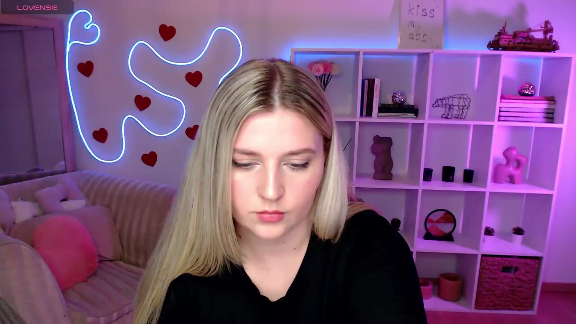 Gallery image thumbnail from Bless_Ass's myfreecams stream on, 05/31/2026, 12:31 image 14 of 20