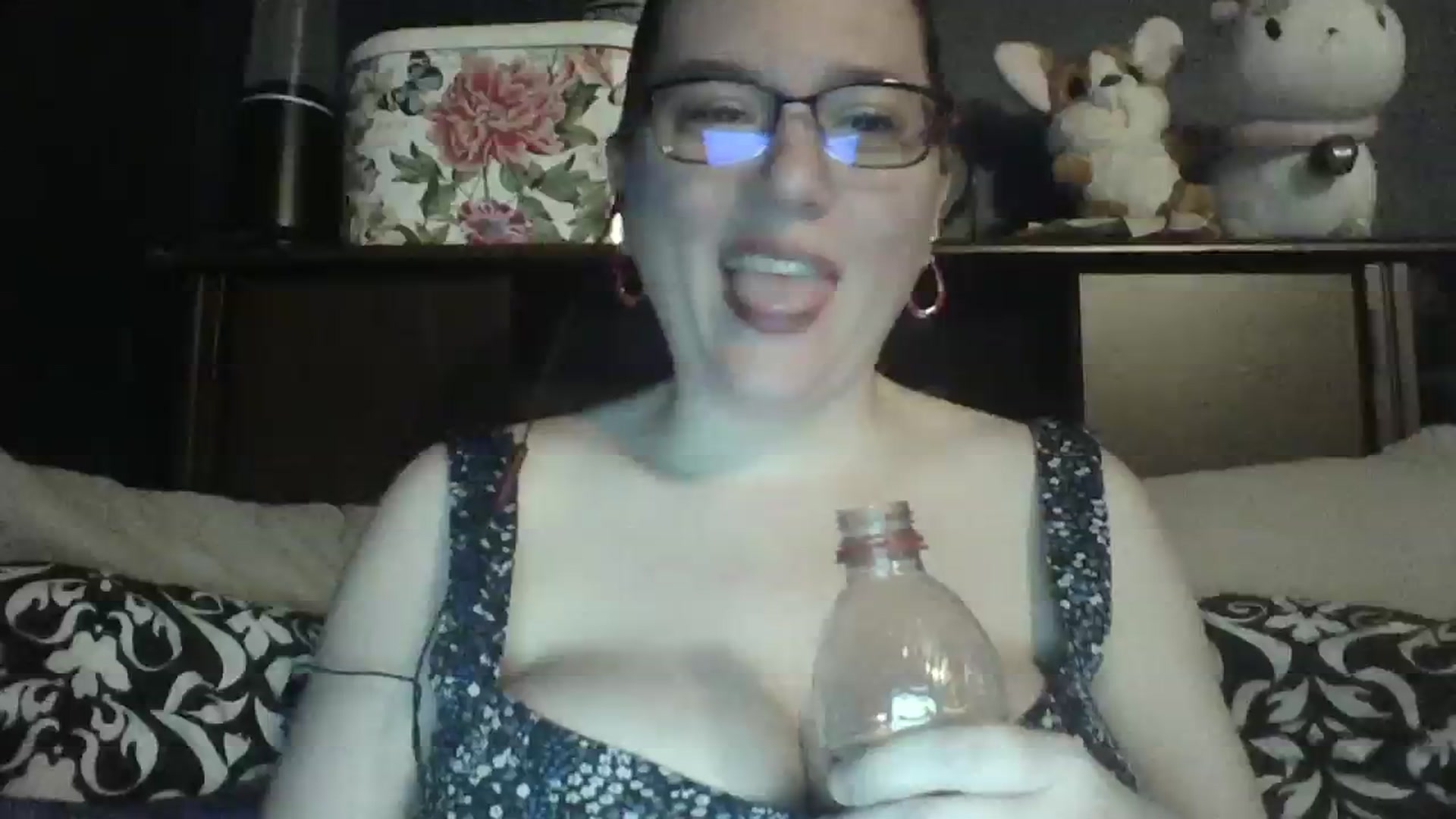 Gallery image thumbnail from BlessedKawaii's myfreecams stream on, 03/16/2024, 12:37 image 8 of 20