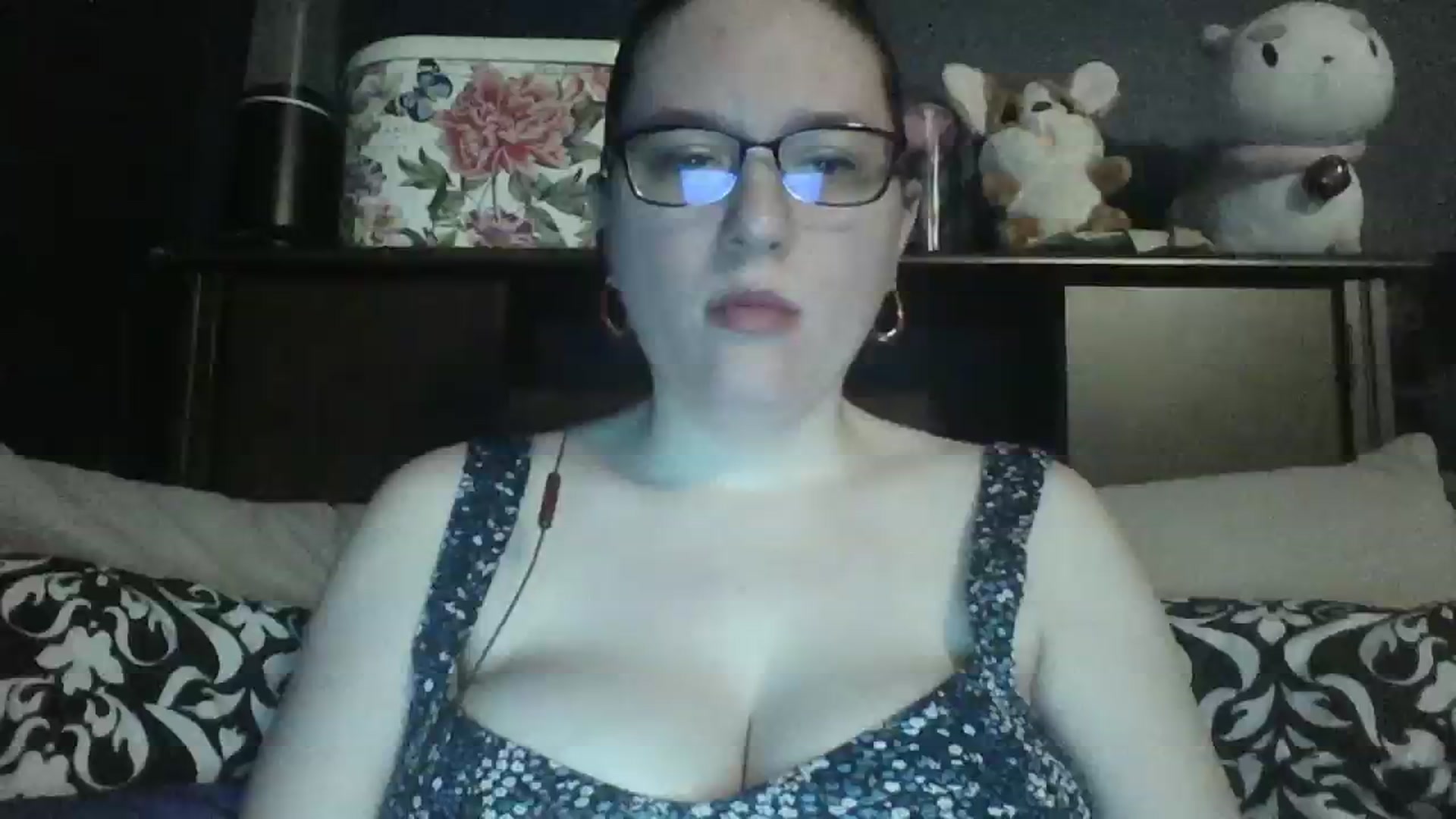 Gallery image thumbnail from BlessedKawaii's myfreecams stream on, 03/16/2024, 12:37 image 16 of 20
