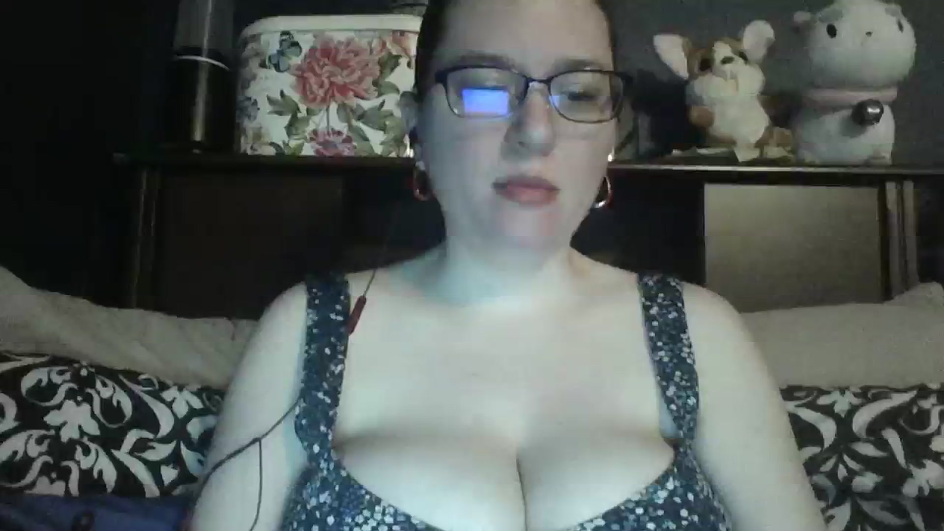 Gallery image thumbnail from BlessedKawaii's myfreecams stream on, 03/16/2024, 12:37 image 6 of 20