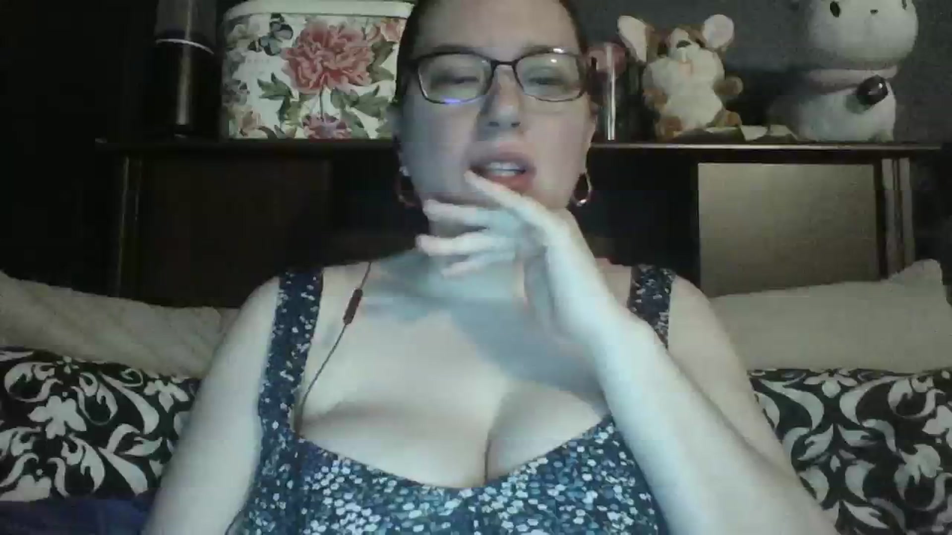 Gallery image thumbnail from BlessedKawaii's myfreecams stream on, 03/16/2024, 12:37 image 19 of 20