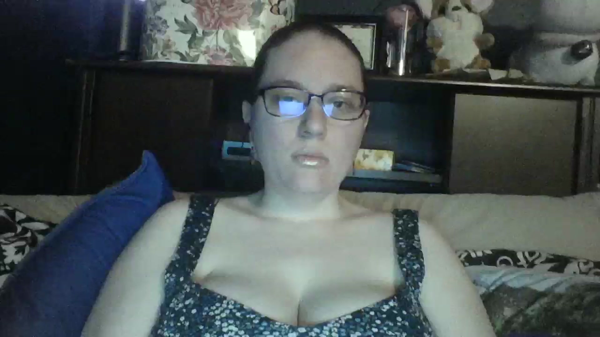Gallery image thumbnail from BlessedKawaii's myfreecams stream on, 03/17/2024, 10:13 image 17 of 20