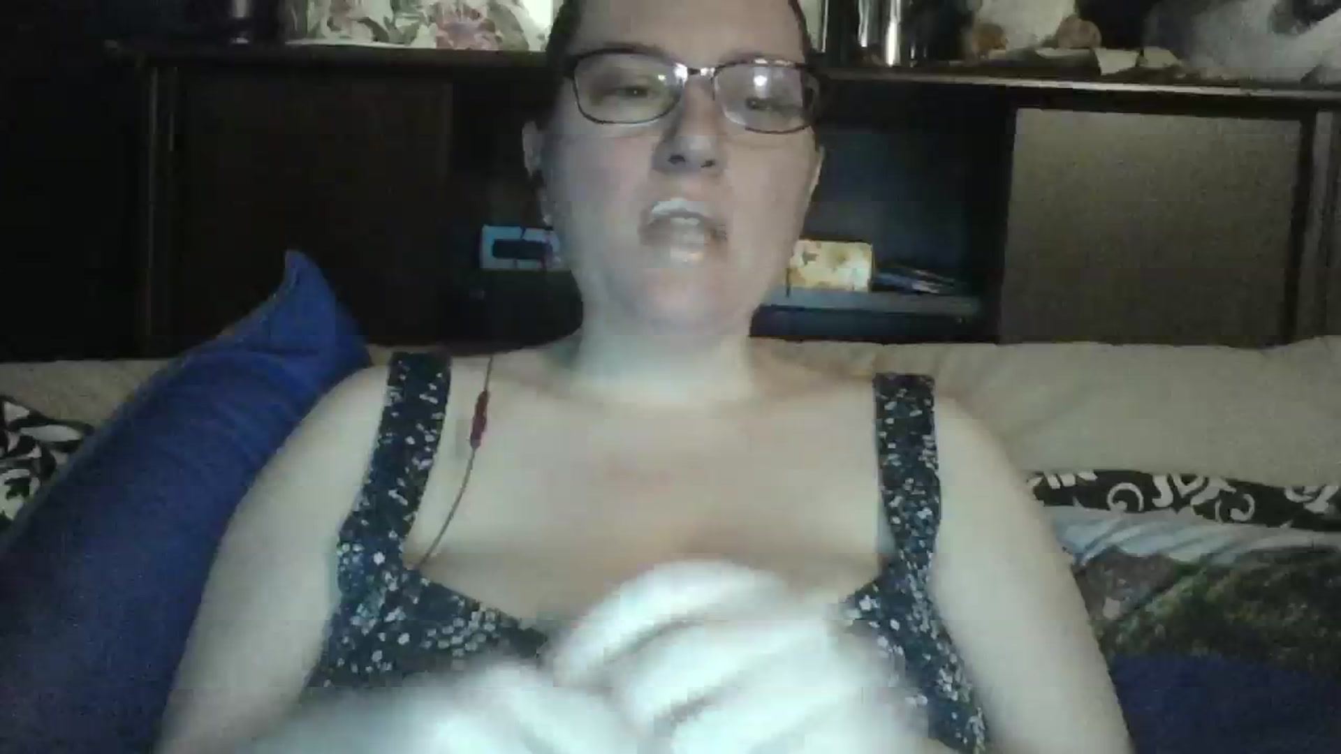 Gallery image thumbnail from BlessedKawaii's myfreecams stream on, 03/17/2024, 10:13 image 7 of 20