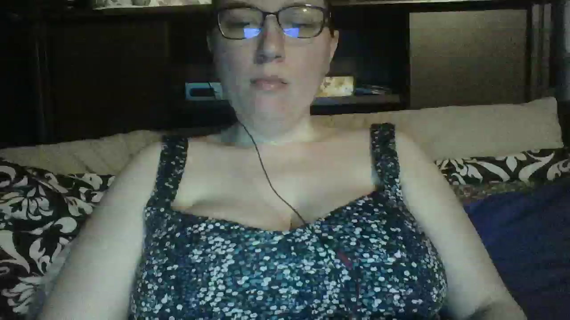 Gallery image thumbnail from BlessedKawaii's myfreecams stream on, 03/17/2024, 12:43 image 8 of 20