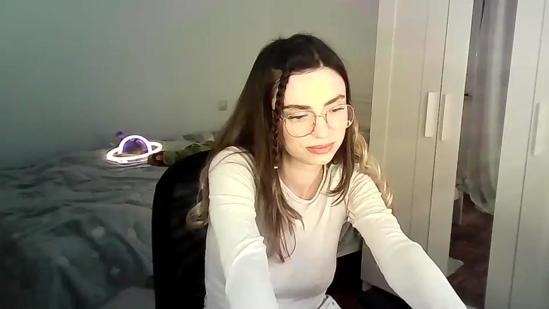 Gallery image thumbnail from BlessedKitana's myfreecams stream on, 09/13/2024, 23:00 image 4 of 20