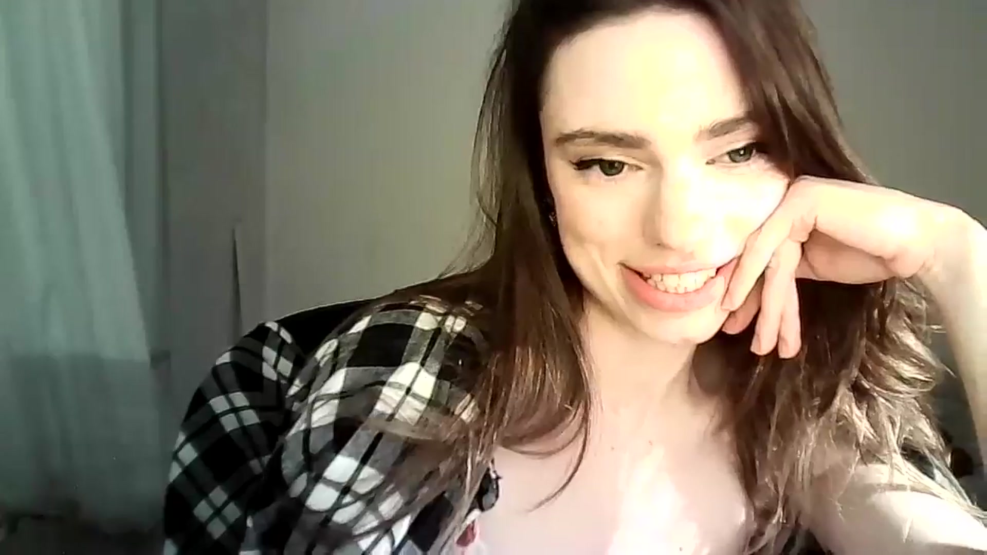 Gallery image thumbnail from BlessedKitana's myfreecams stream on, 09/24/2024, 01:32 image 5 of 20