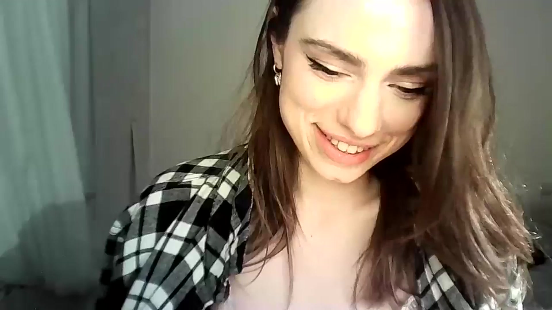 Gallery image thumbnail from BlessedKitana's myfreecams stream on, 09/24/2024, 01:32 image 3 of 20
