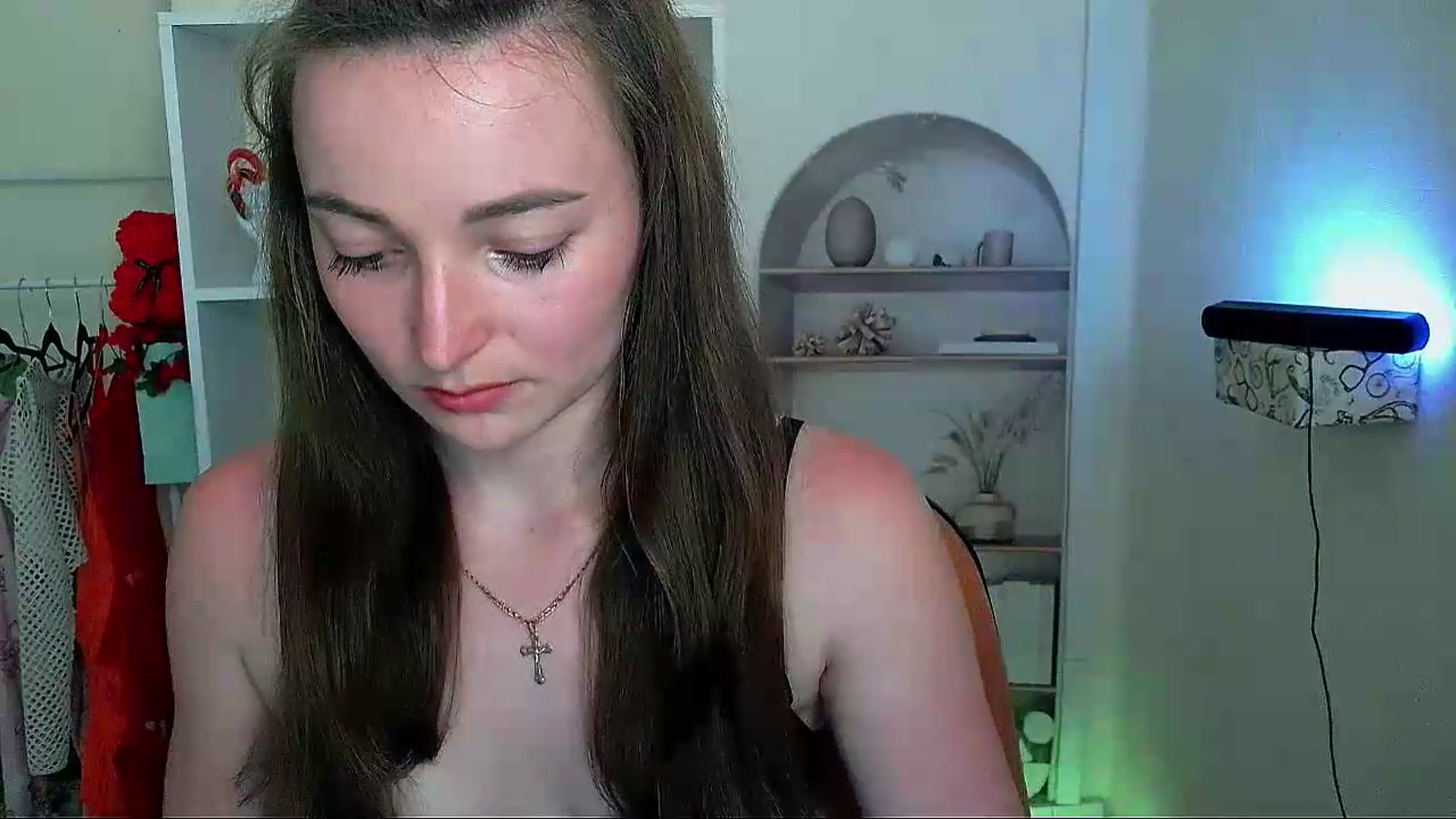 Gallery image thumbnail from Bliss_Val's myfreecams stream on, 06/07/2026, 15:45 image 10 of 20