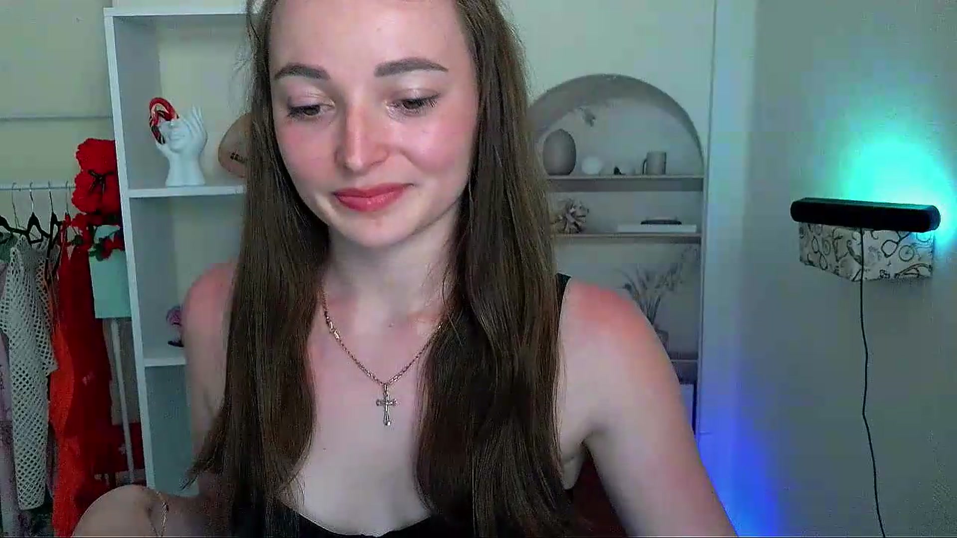 Gallery image thumbnail from Bliss_Val's myfreecams stream on, 06/07/2026, 15:45 image 12 of 20