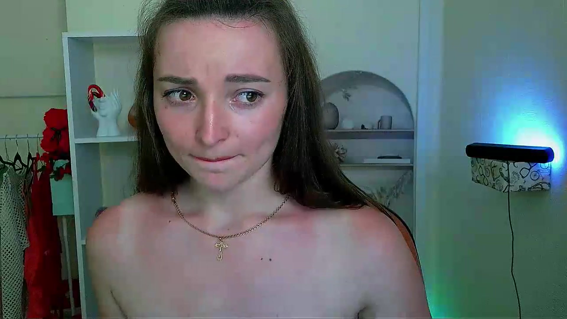 Gallery image thumbnail from Bliss_Val's myfreecams stream on, 06/07/2026, 20:04 image 18 of 20