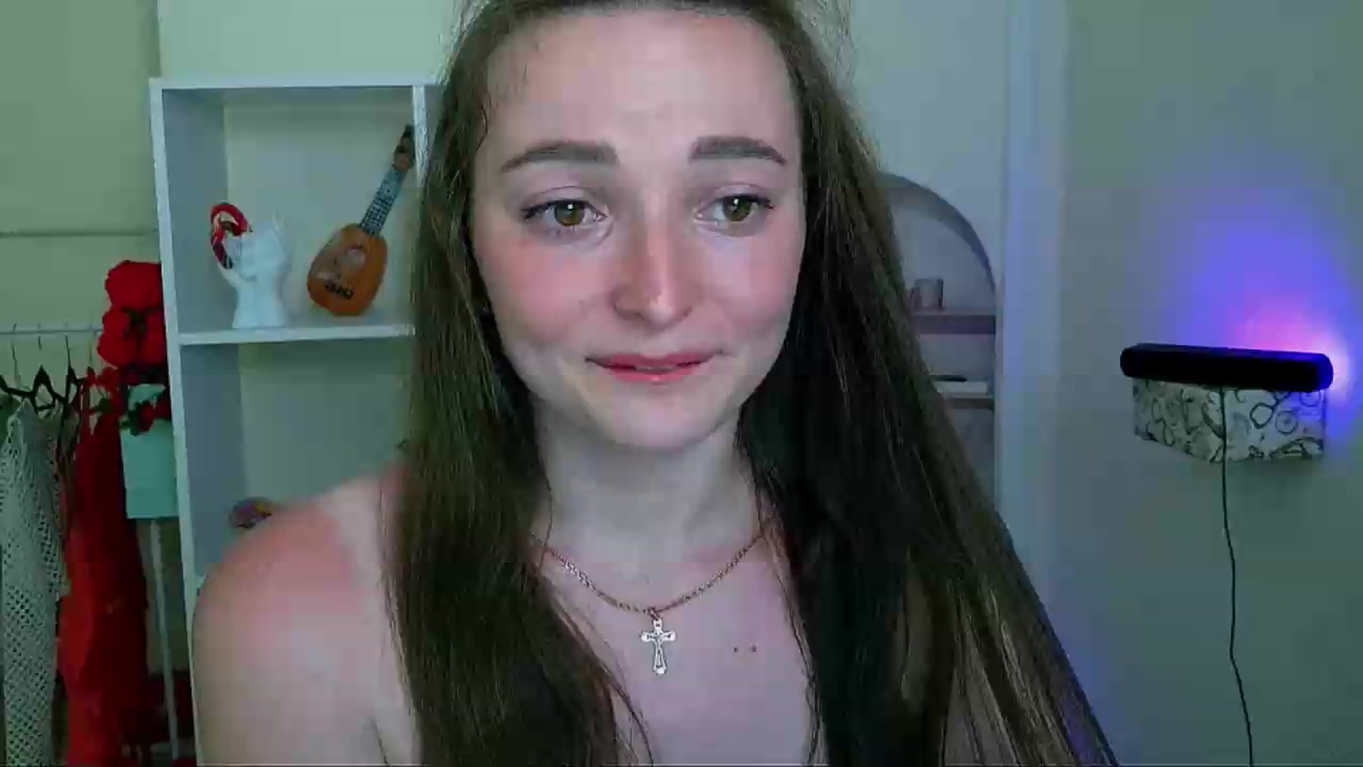 Gallery image thumbnail from Bliss_Val's myfreecams stream on, 06/07/2026, 20:04 image 15 of 20