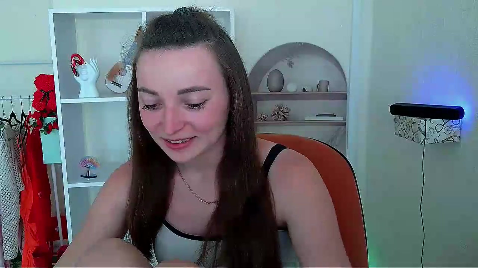 Gallery image thumbnail from Bliss_Val's myfreecams stream on, 06/09/2026, 14:09 image 5 of 20
