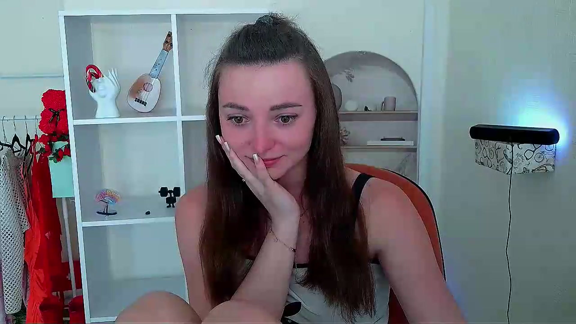Gallery image thumbnail from Bliss_Val's myfreecams stream on, 06/09/2026, 14:09 image 9 of 20