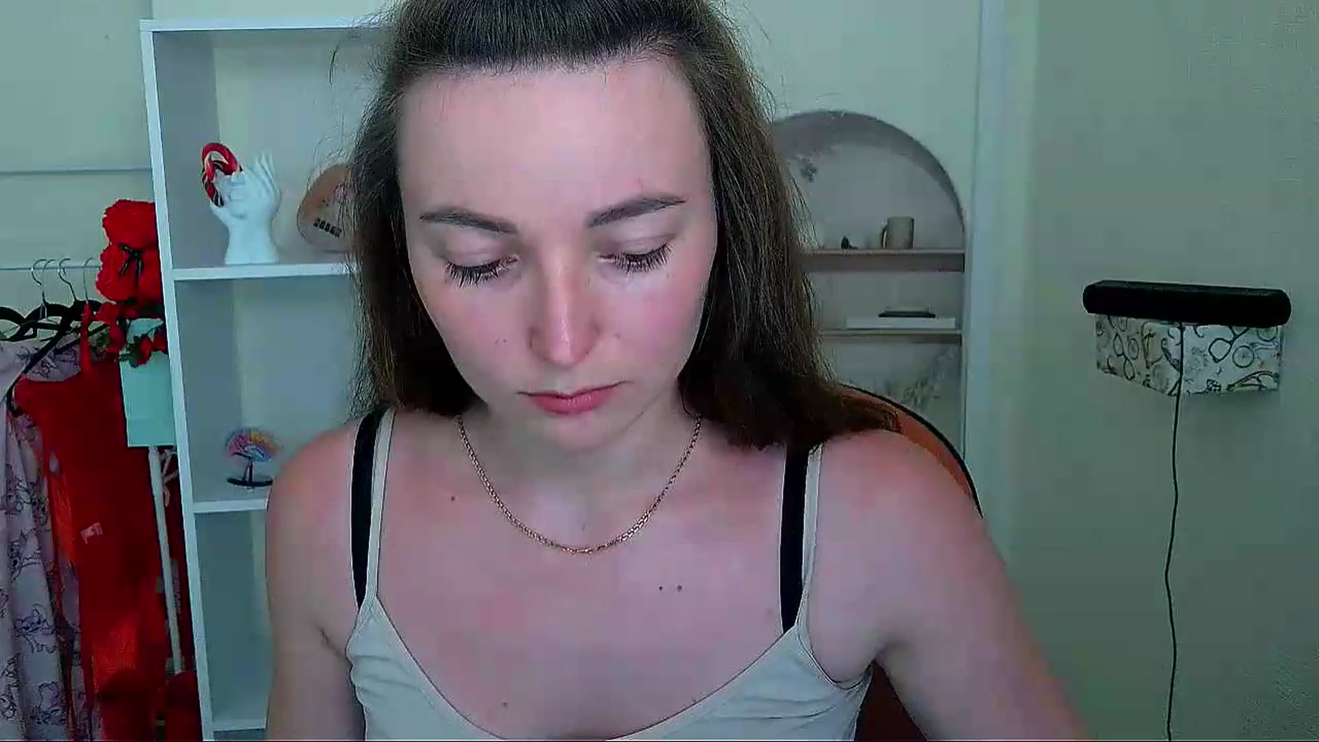 Gallery image thumbnail from Bliss_Val's myfreecams stream on, 06/16/2026, 11:02 image 15 of 20