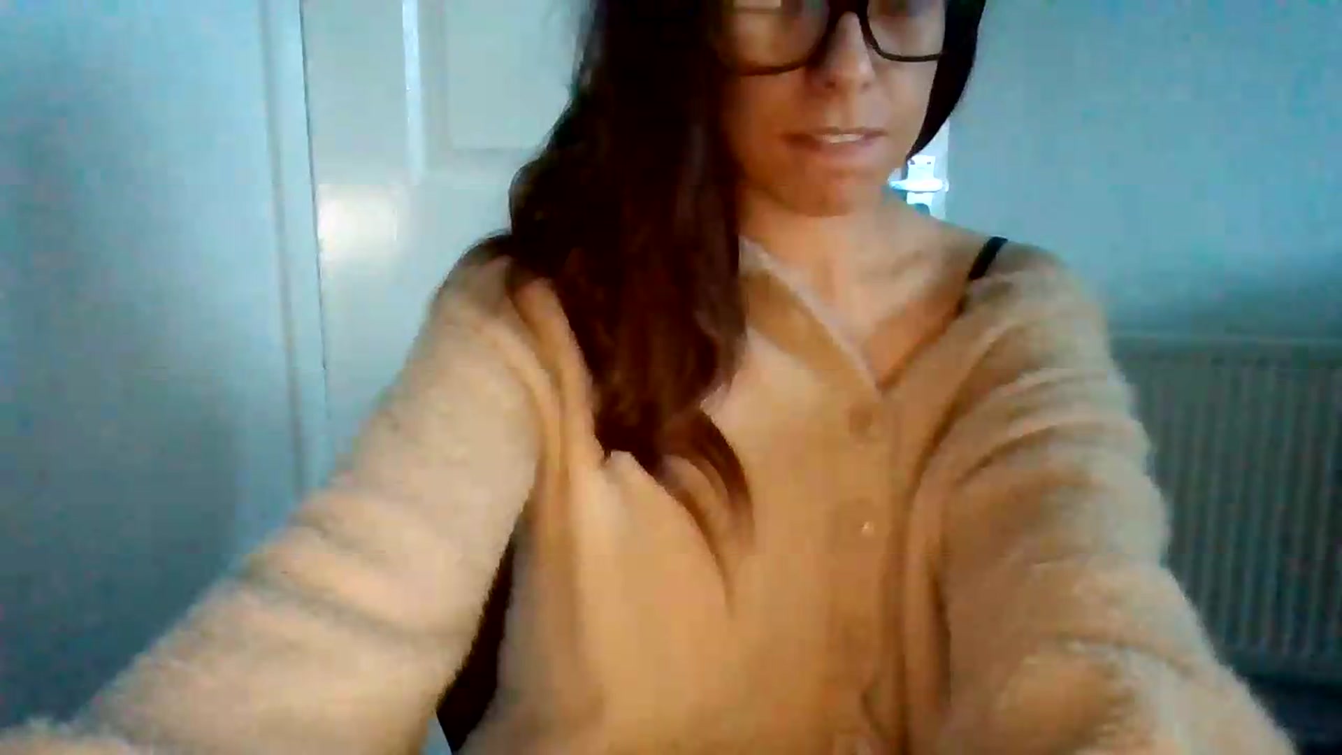 Gallery image thumbnail from Blo55om's myfreecams stream on, 09/21/2026, 18:05 image 14 of 20
