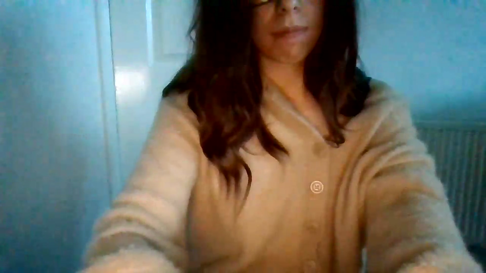 Gallery image thumbnail from Blo55om's myfreecams stream on, 09/21/2026, 18:05 image 17 of 20