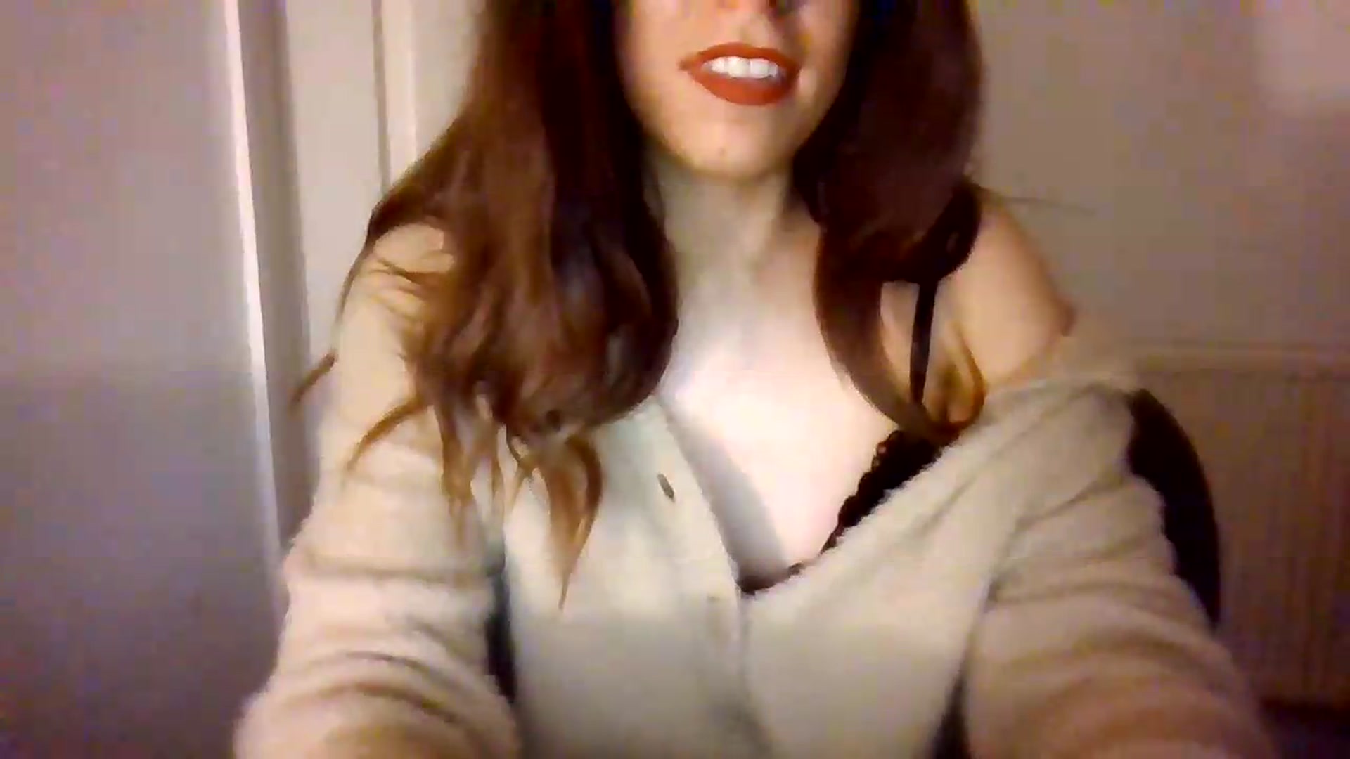 Gallery image thumbnail from Blo55om's myfreecams stream on, 09/21/2026, 21:50 image 17 of 20