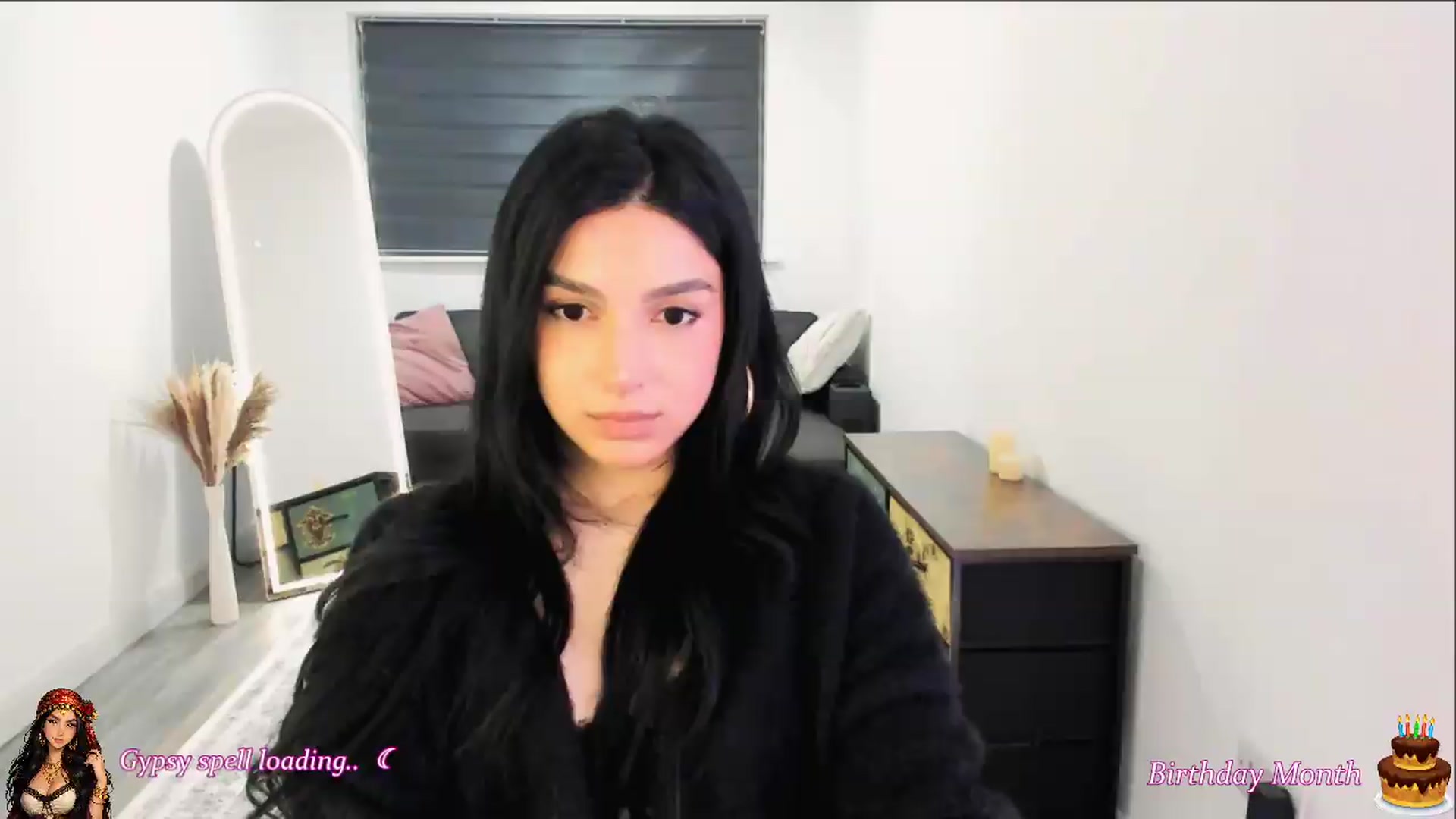 Gallery image thumbnail from Blodraven's myfreecams stream on, 05/22/2026, 01:34 image 5 of 20