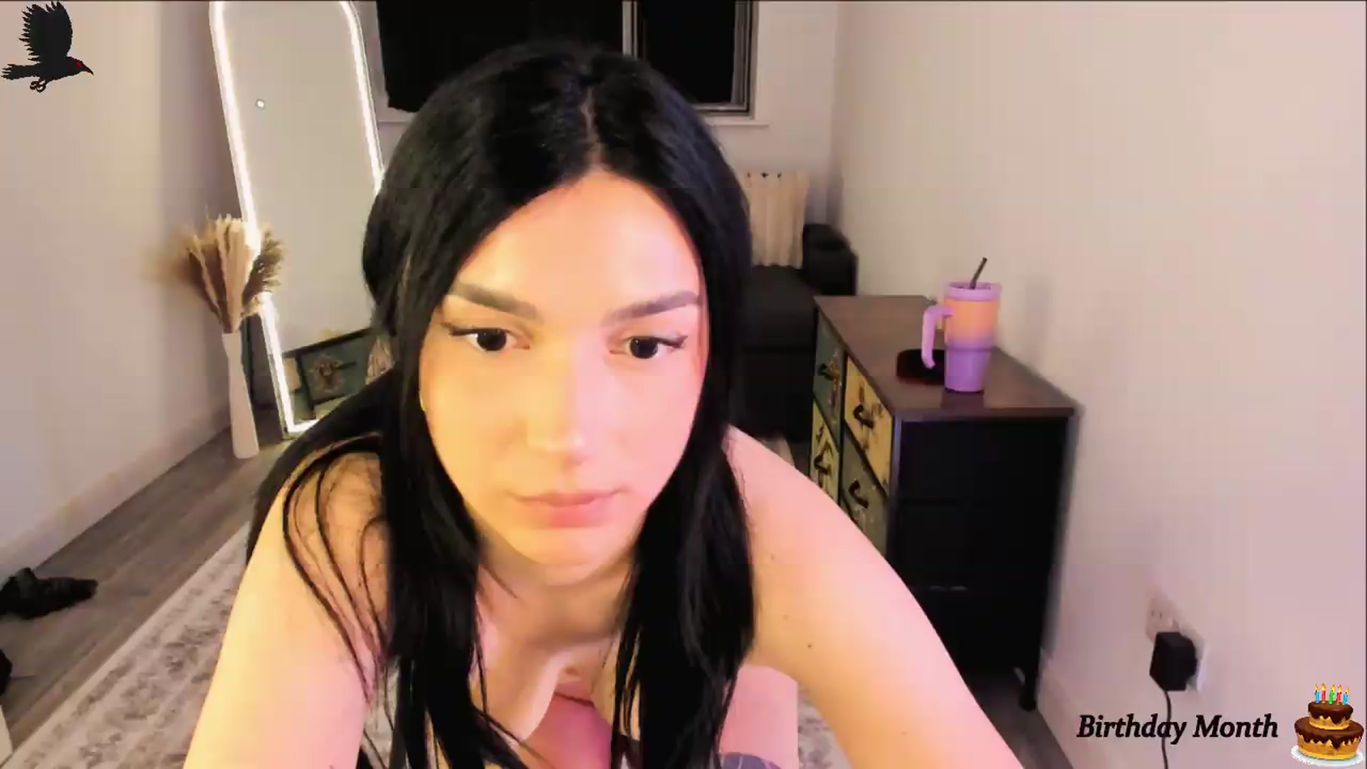 Gallery image thumbnail from Blodraven's myfreecams stream on, 05/25/2026, 02:40 image 6 of 20