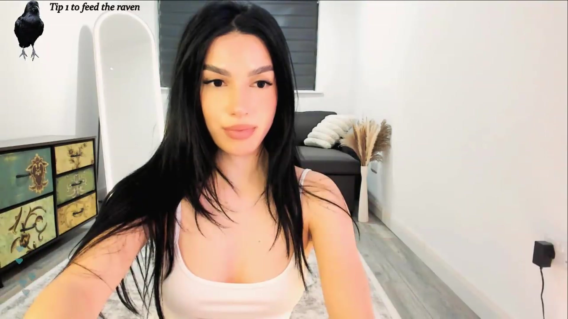Gallery image thumbnail from Blodraven's myfreecams stream on, 06/13/2026, 24:45 image 13 of 20