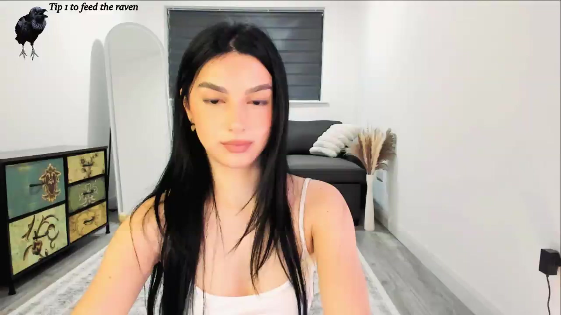 Gallery image thumbnail from Blodraven's myfreecams stream on, 06/13/2026, 24:45 image 1 of 20