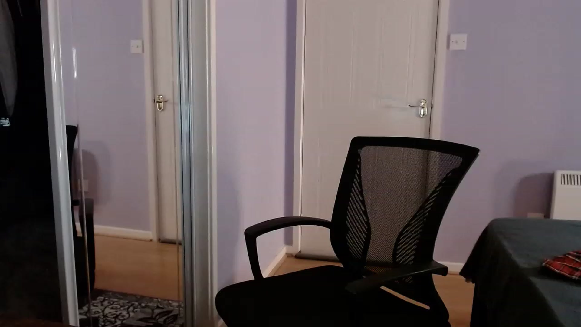 Gallery image thumbnail from Blodreina's myfreecams stream on, 11/15/2022, 01:07 image 4 of 20