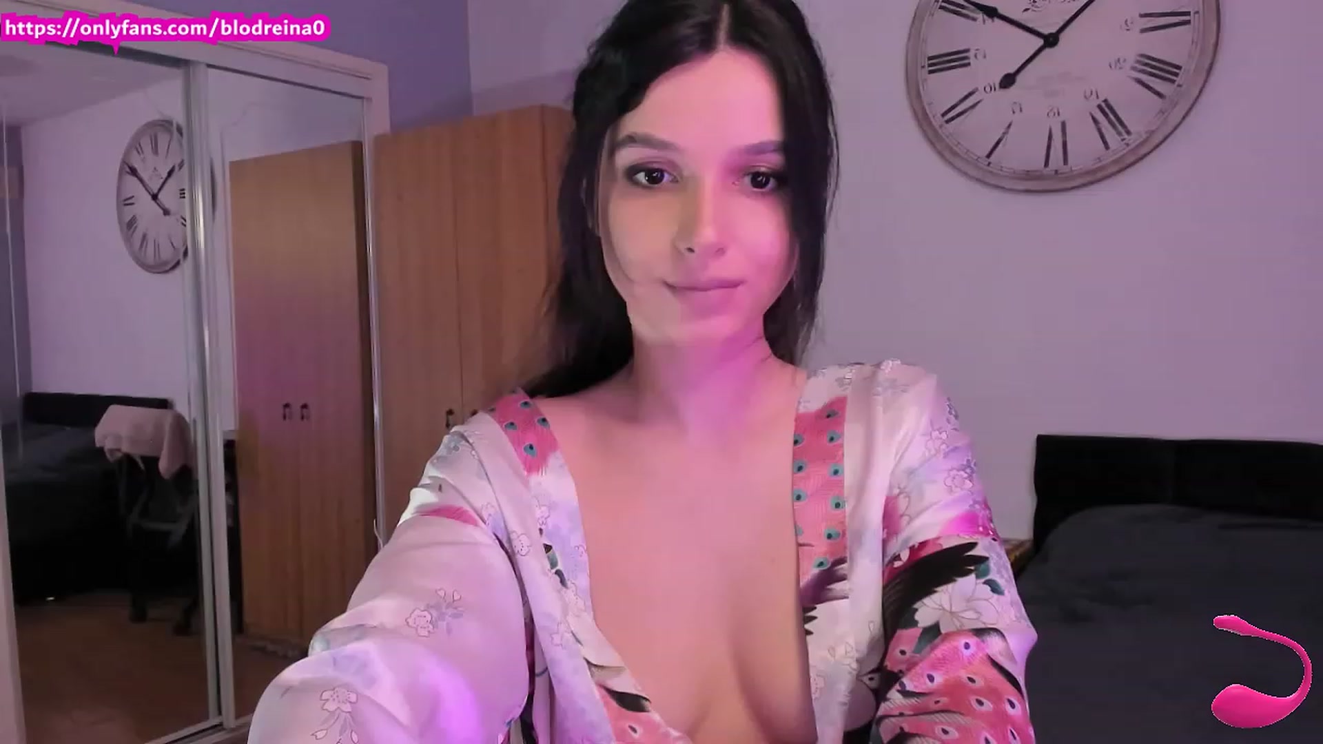 Gallery image thumbnail from Blodreina's myfreecams stream on, 08/26/2023, 01:01 image 2 of 20
