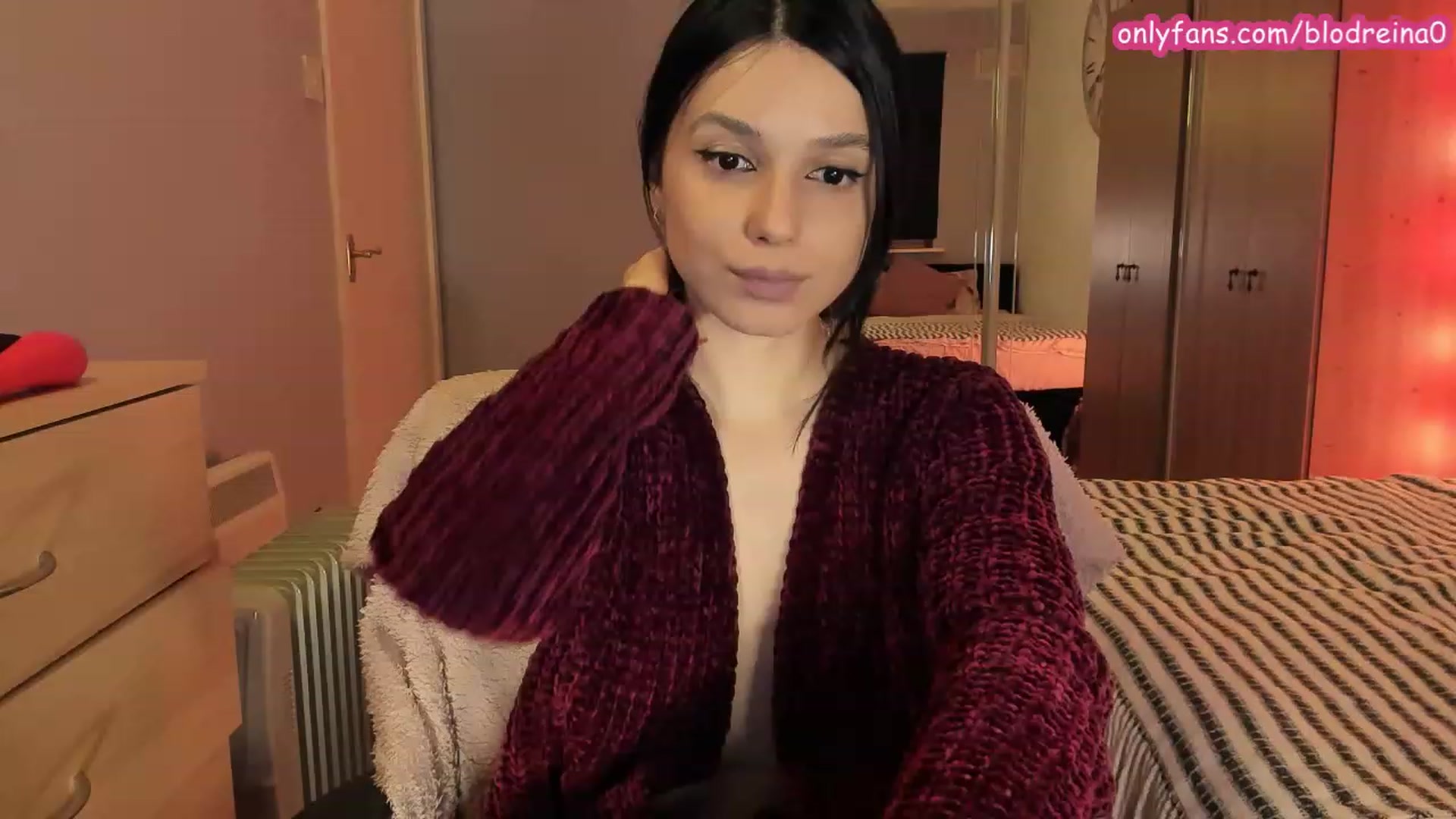 Gallery image thumbnail from Blodreina's myfreecams stream on, 12/02/2023, 04:11 image 1 of 20