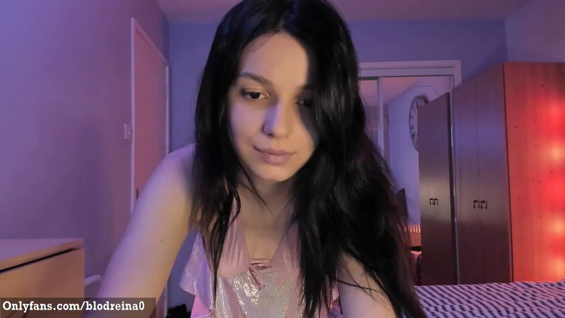 Gallery image thumbnail from Blodreina's myfreecams stream on, 12/15/2023, 03:06 image 18 of 20